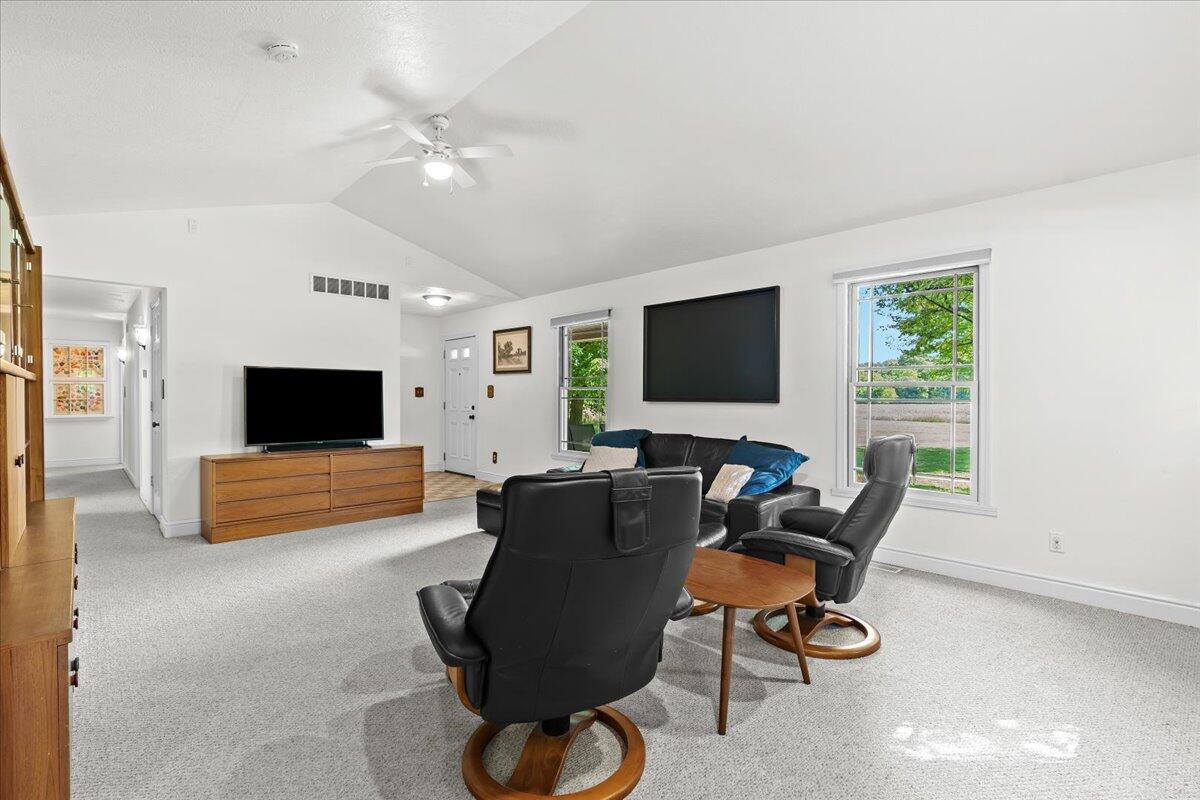 1435 Epley Road Property Photo 14