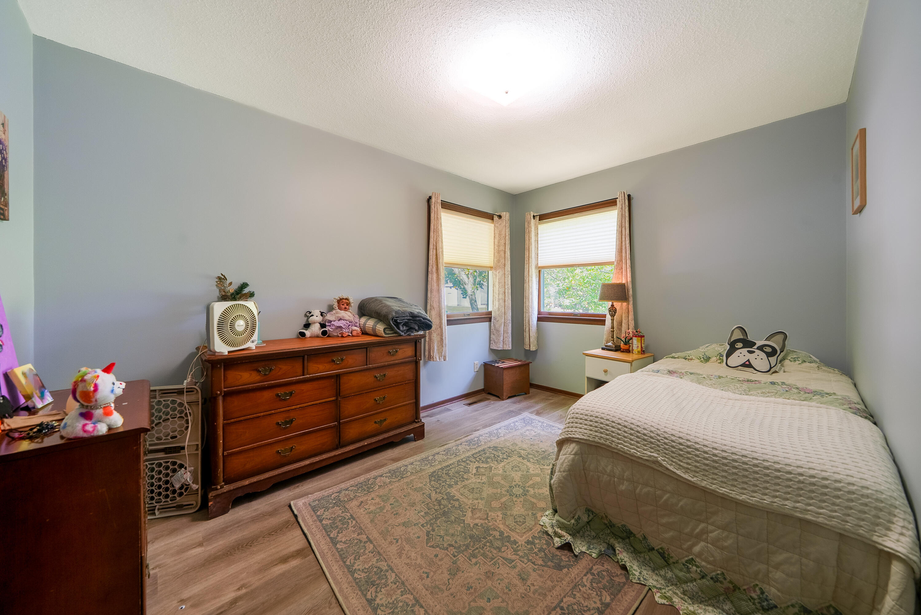 8888 Ferry Street Property Photo 15