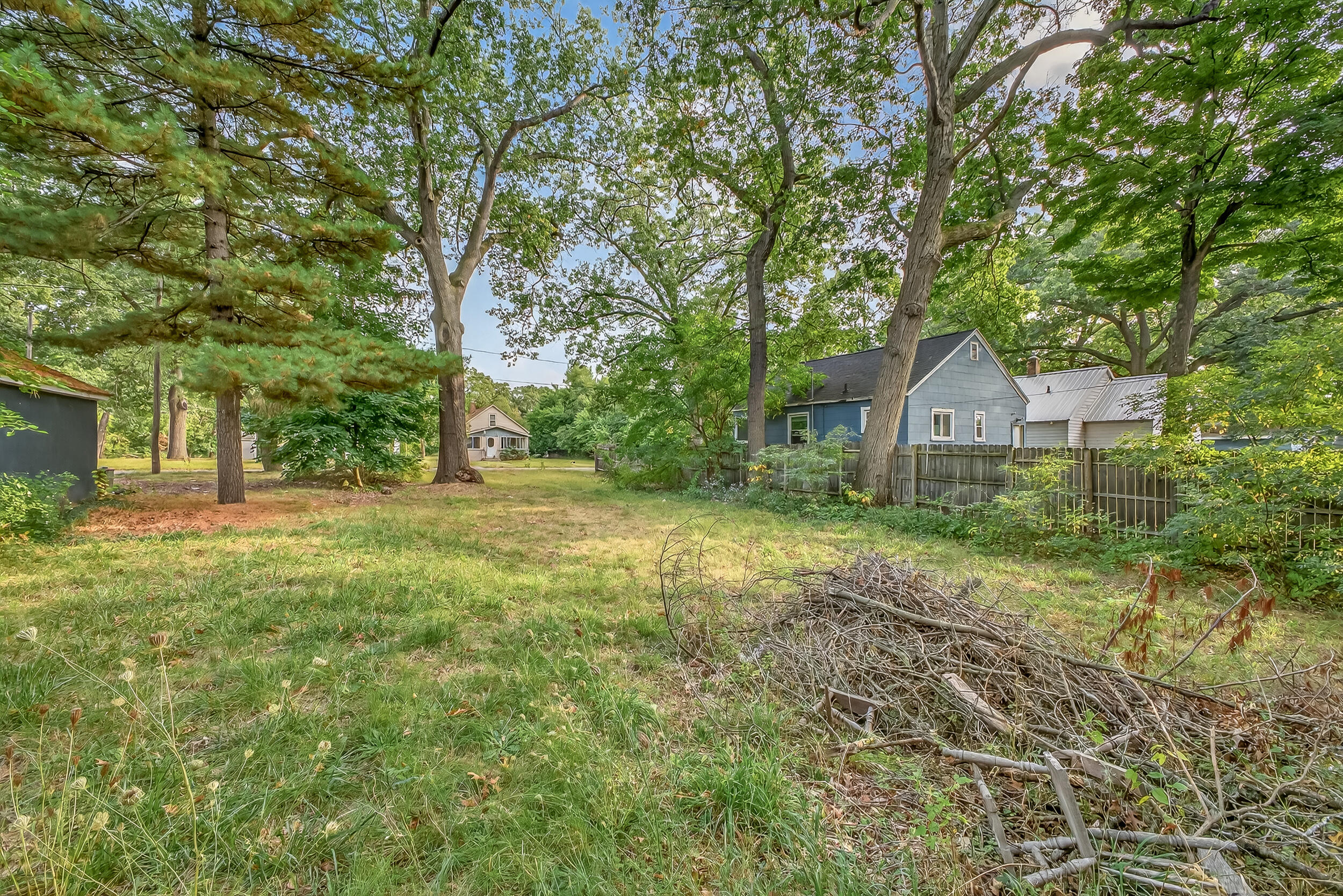 48 Harrison Boulevard Property Photo 6