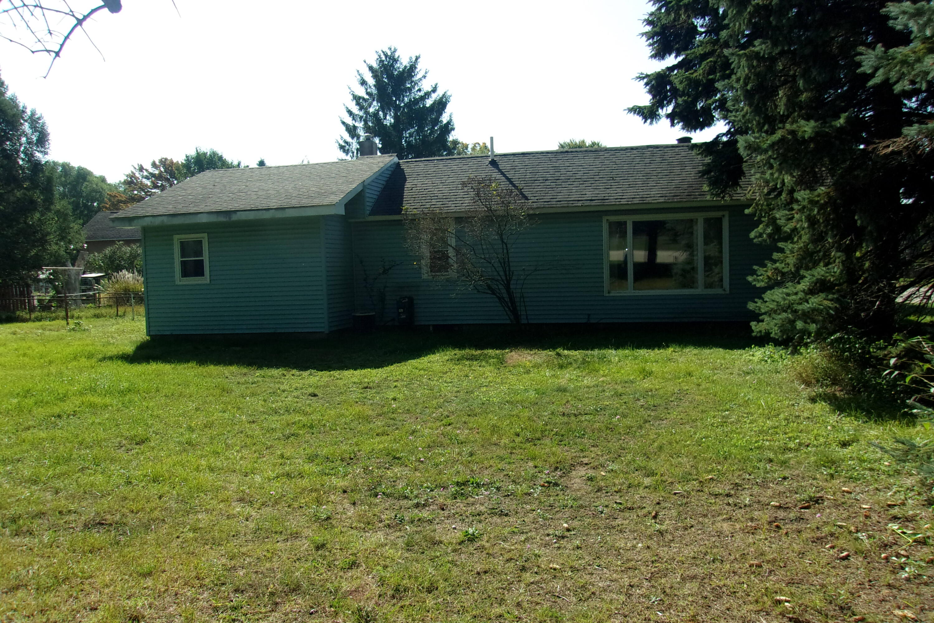 35 Third Street Property Photo 22