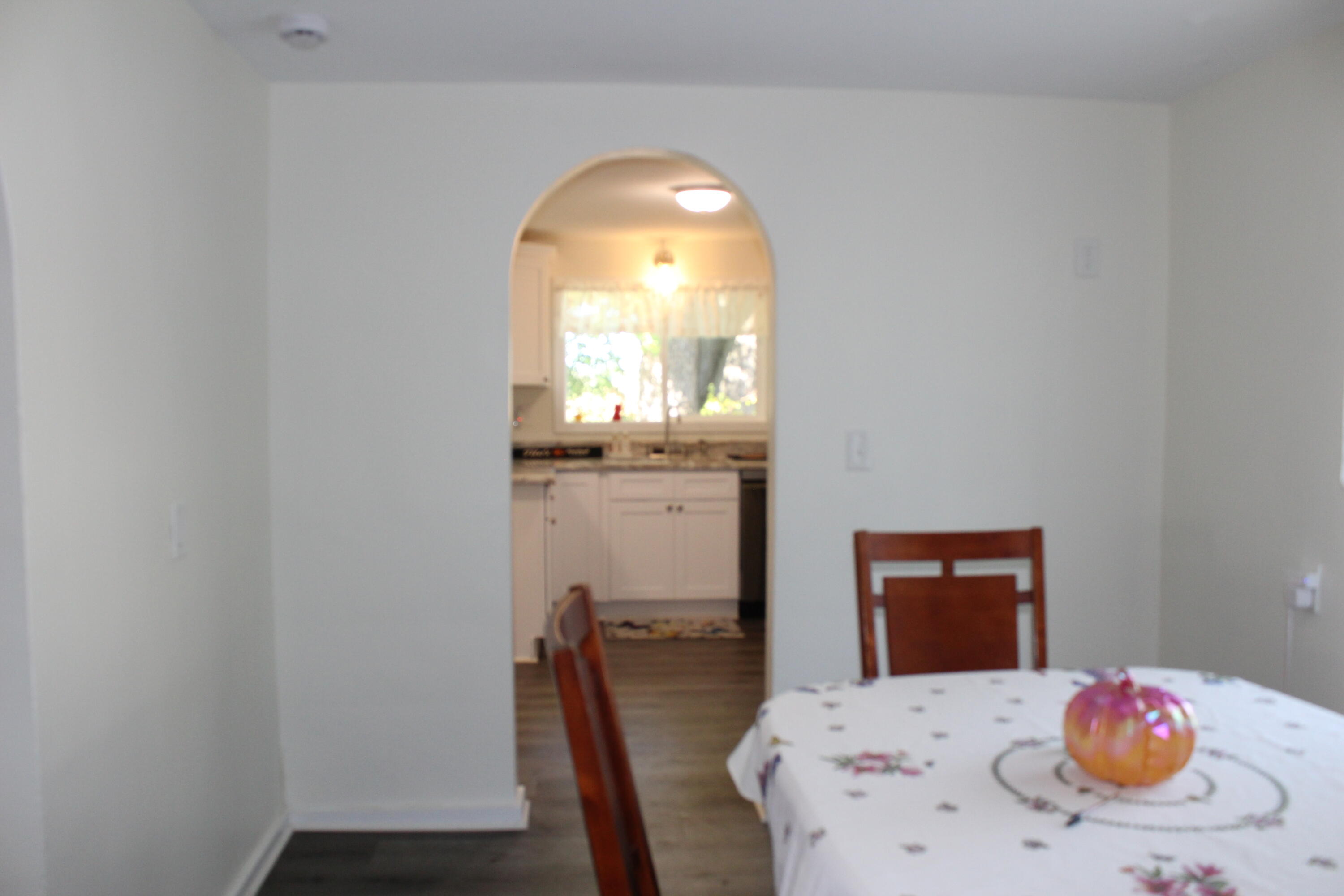 7945 Willow Road Property Photo 11