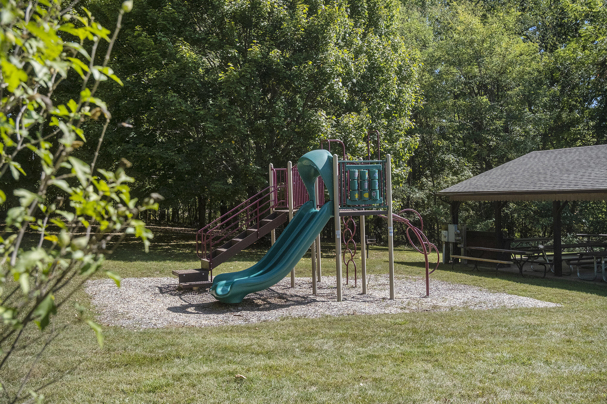275 Westshore Drive Property Photo 13
