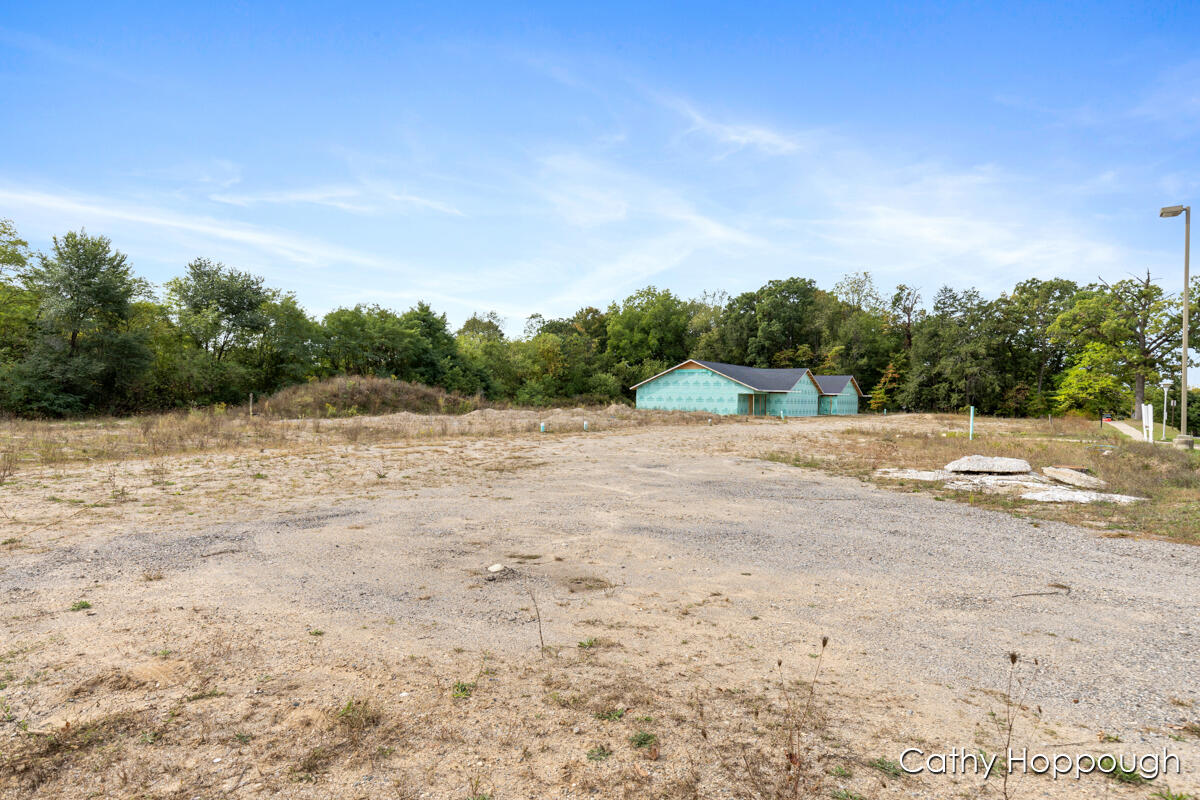 533 E Washington Street A,b Property Photo 5