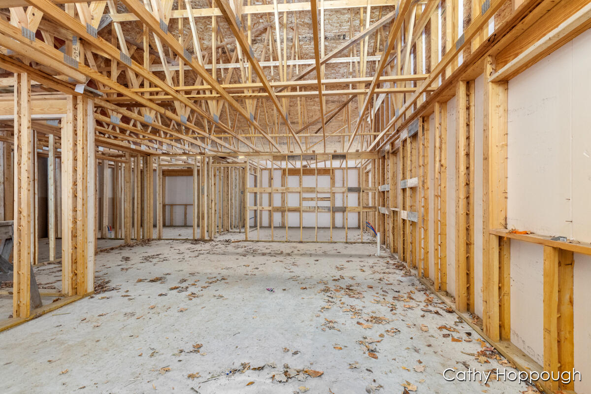 533 E Washington Street A,b Property Photo 9