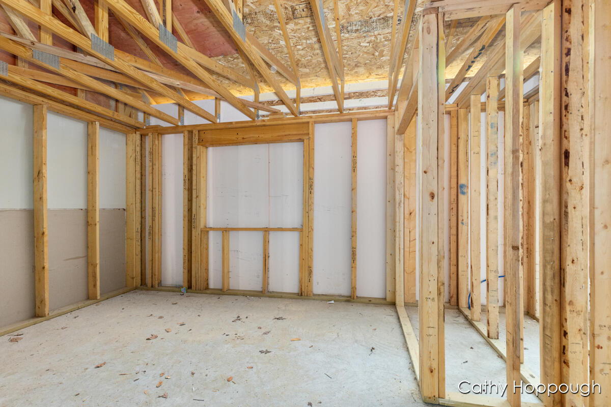 533 E Washington Street A,b Property Photo 13