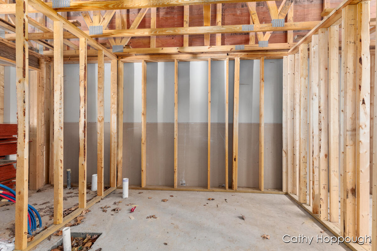 533 E Washington Street A,b Property Photo 15