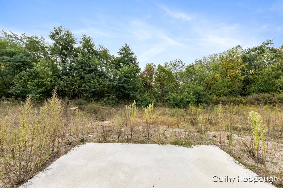 533 E Washington Street A,b Property Photo 17