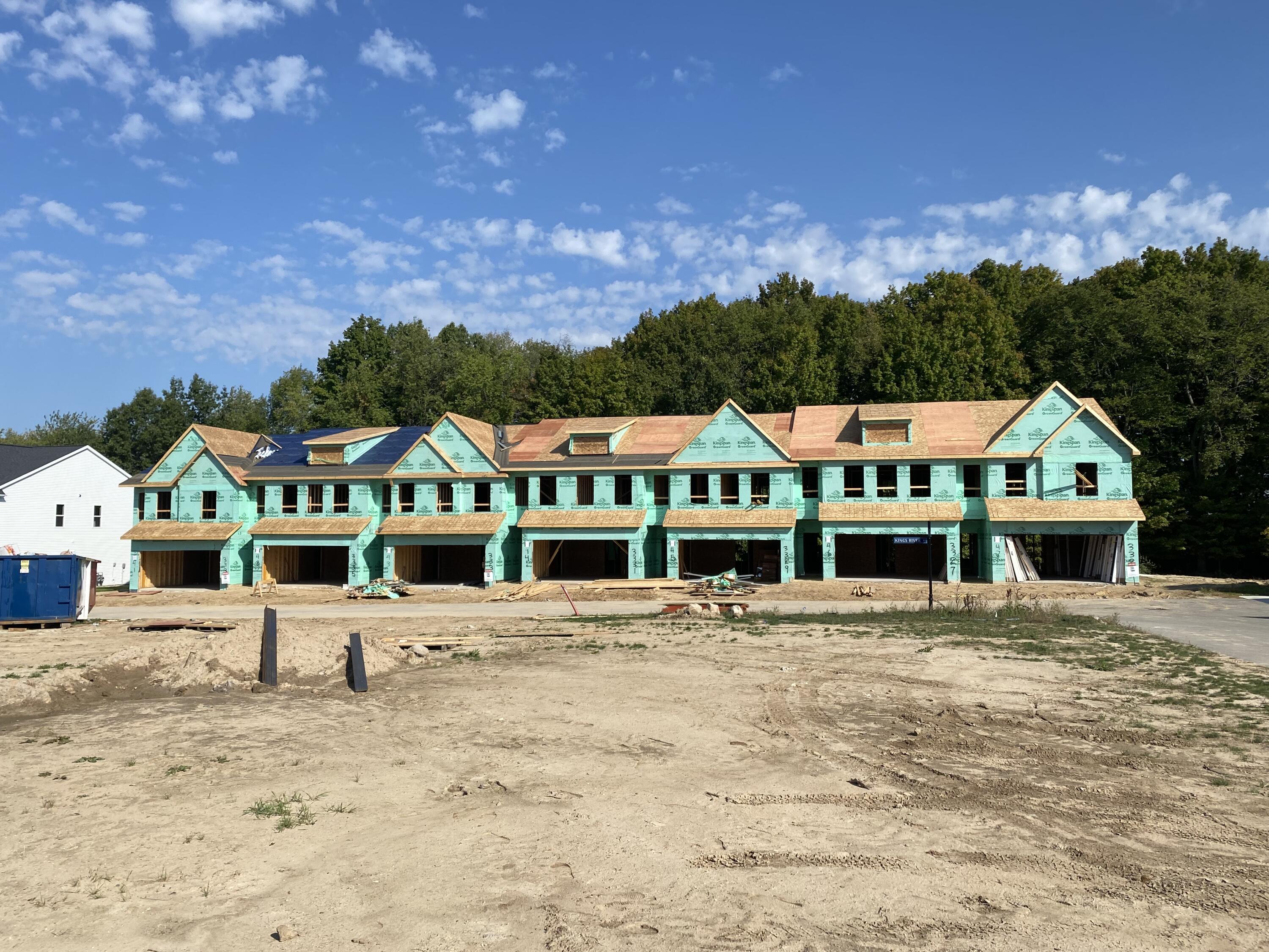 3325 Kings River Street SW, 47 Property Photo 1