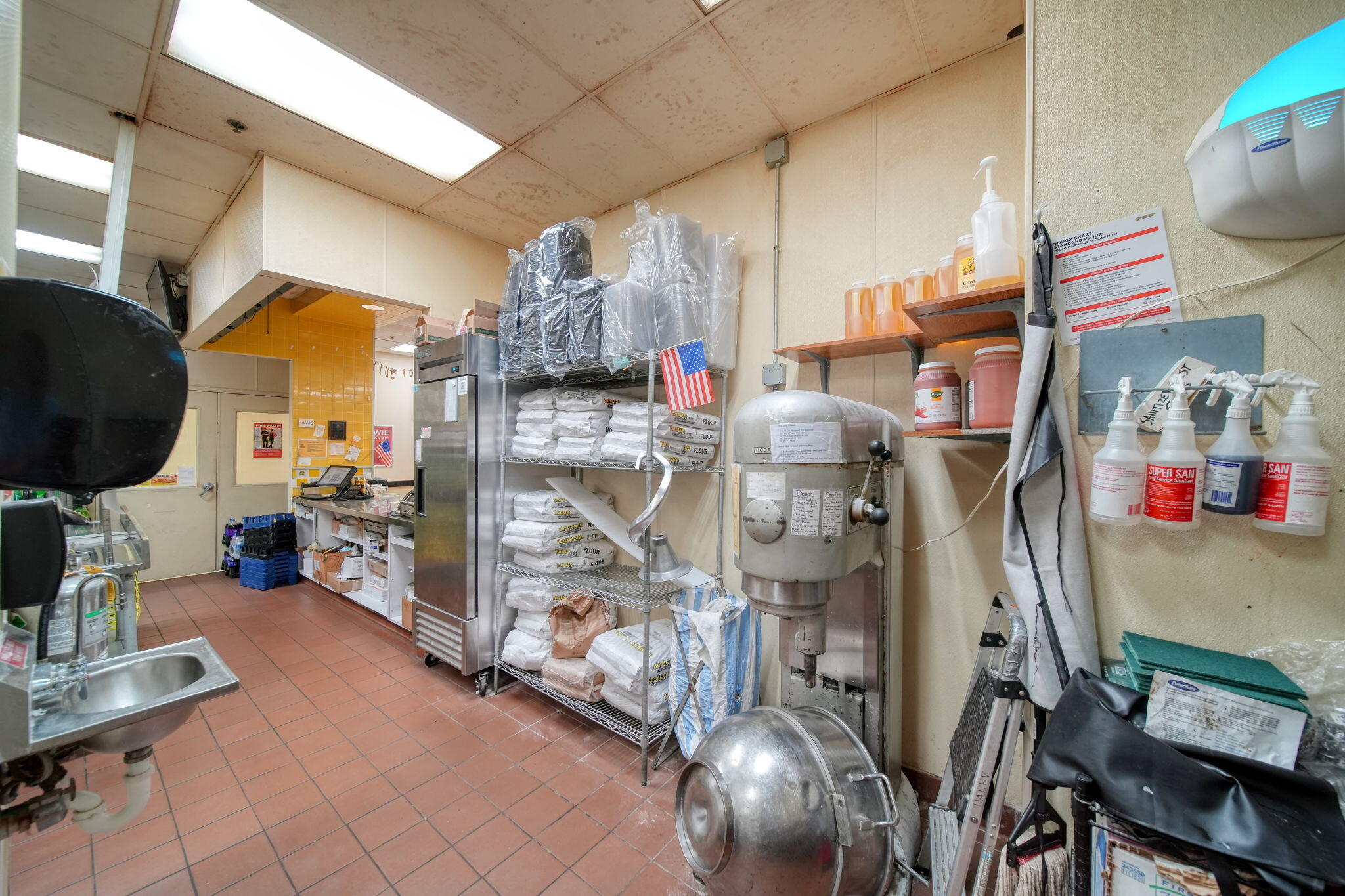 325 Railroad Street Property Photo 62