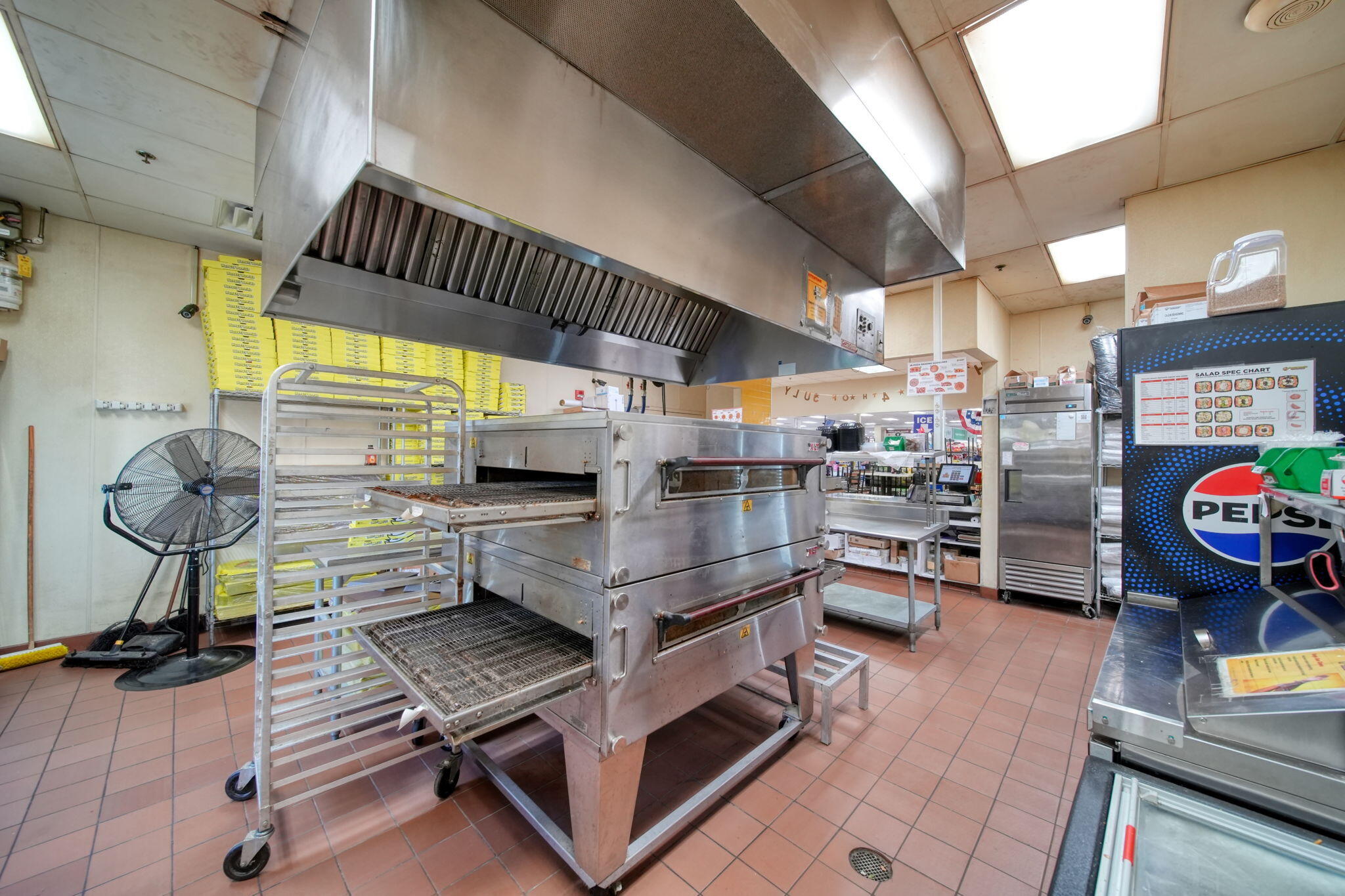 325 Railroad Street Property Photo 64