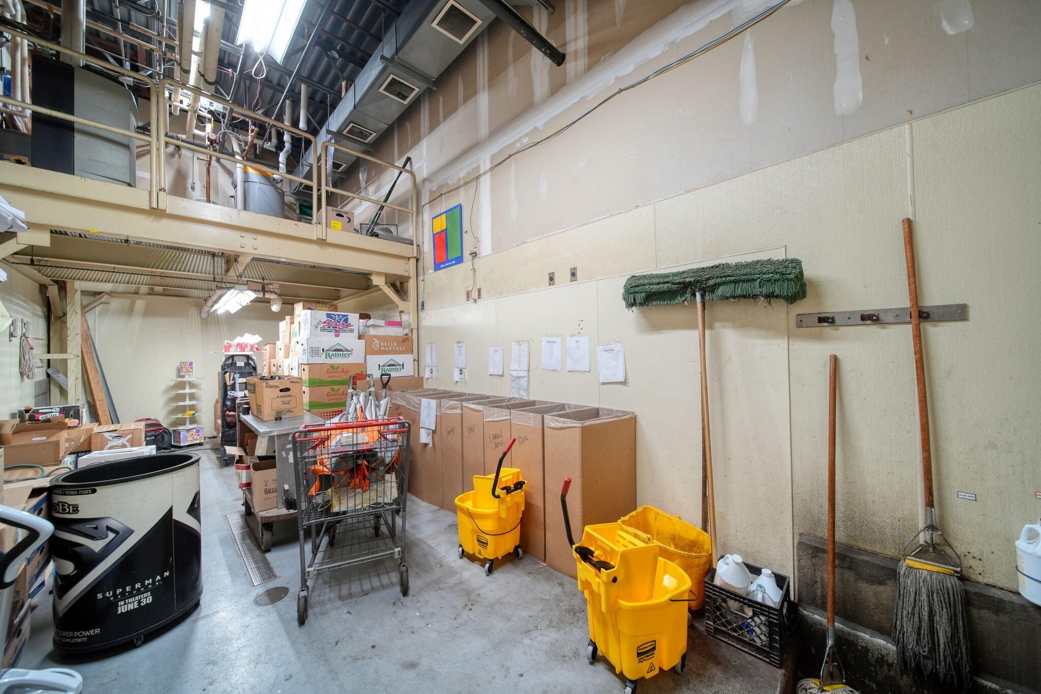 325 Railroad Street Property Photo 87