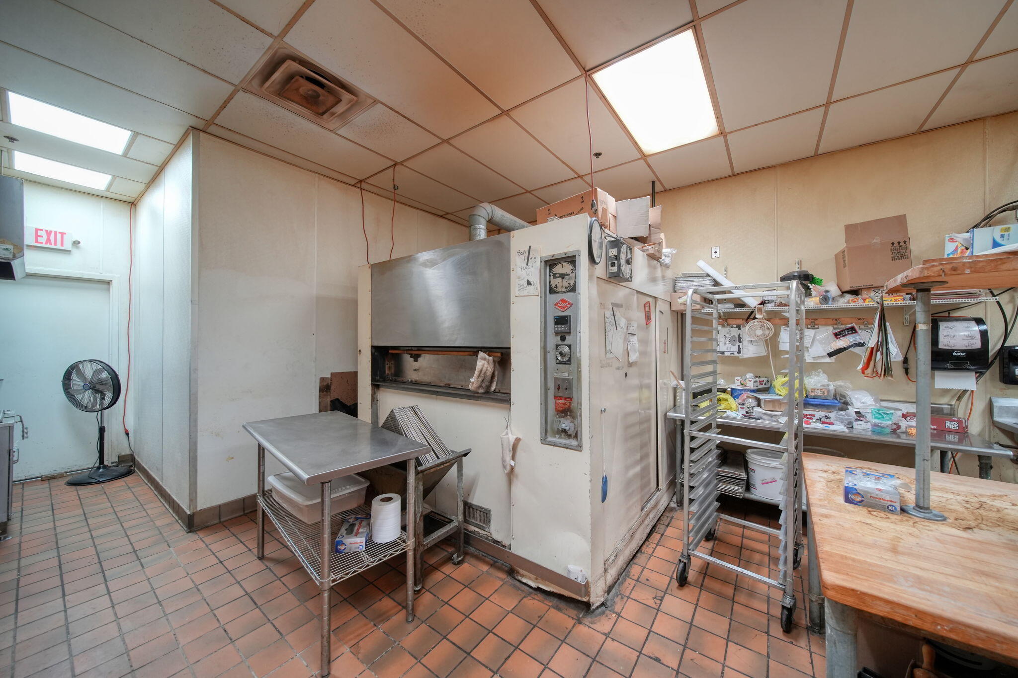 325 Railroad Street Property Photo 96