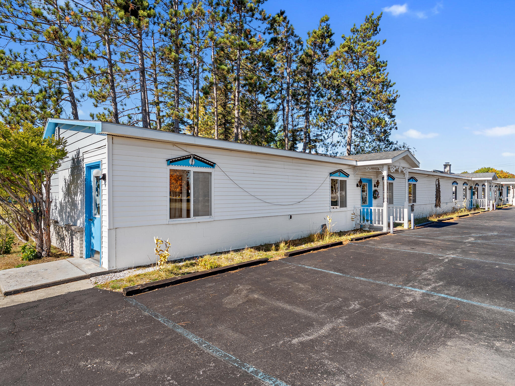 1024 I-75 Business Property Photo 5