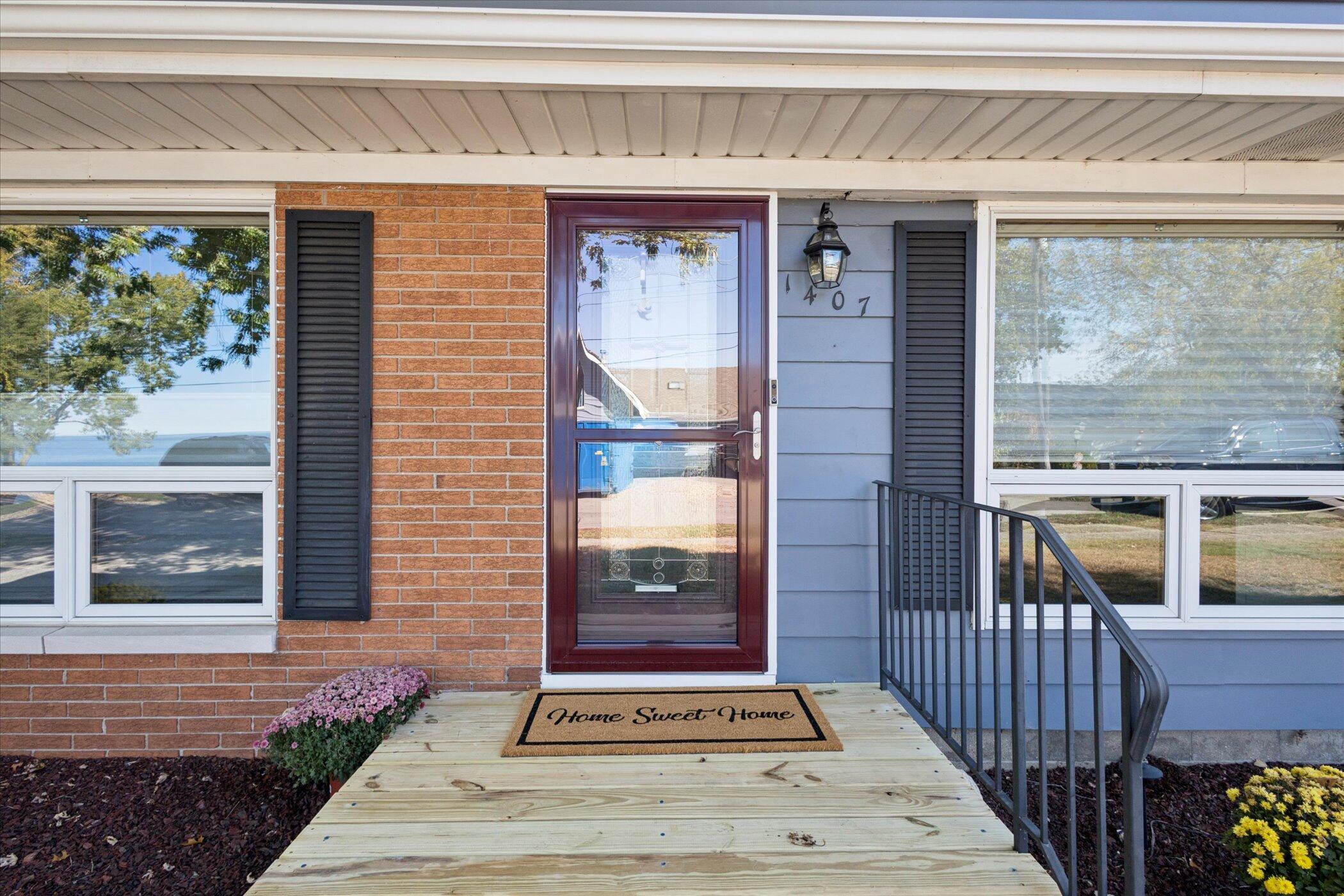 1407 Shore Drive Property Photo 4