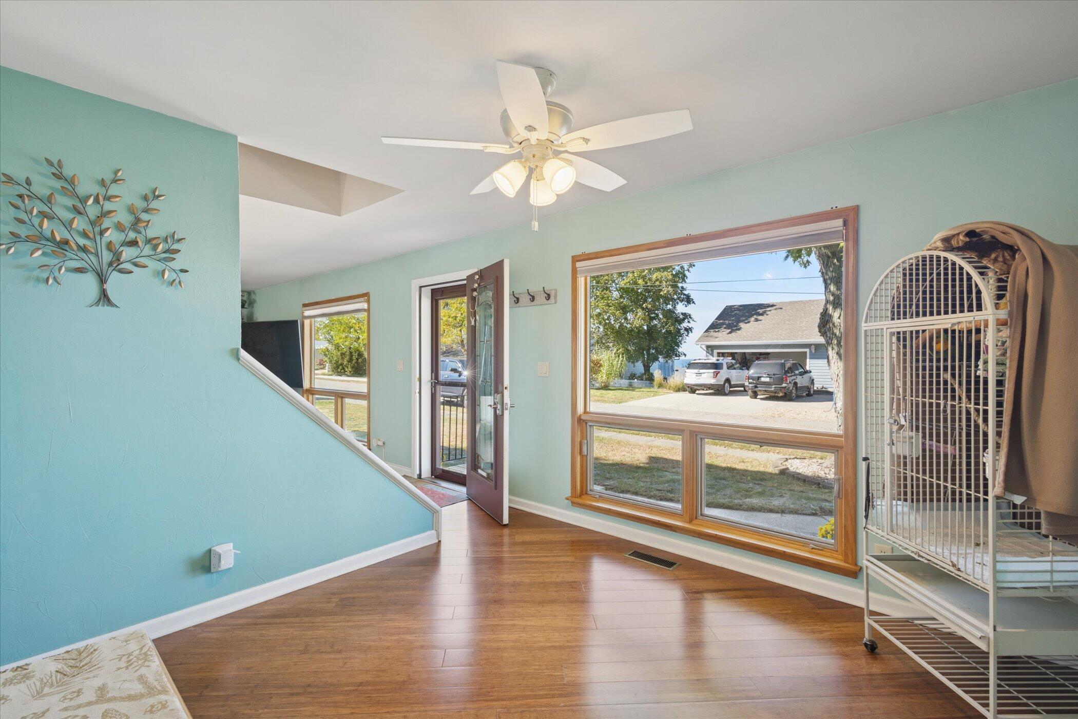 1407 Shore Drive Property Photo 5