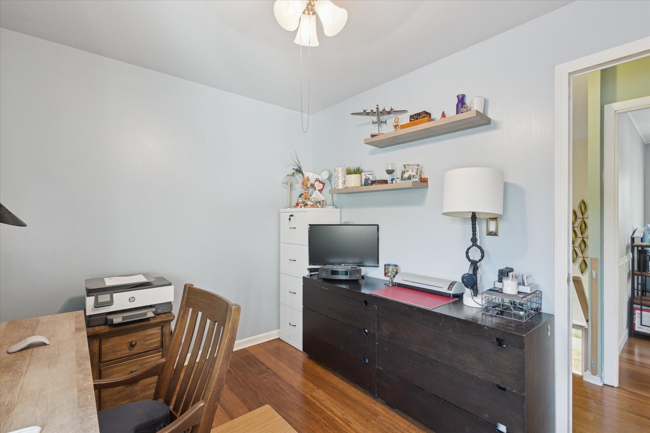 1407 Shore Drive Property Photo 22