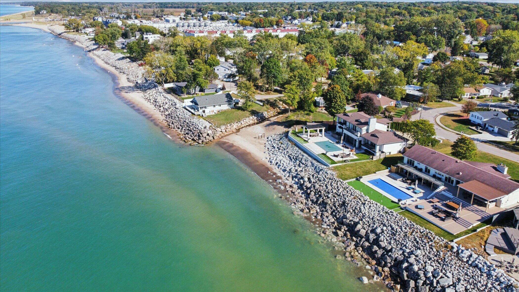 1407 Shore Drive Property Photo 40