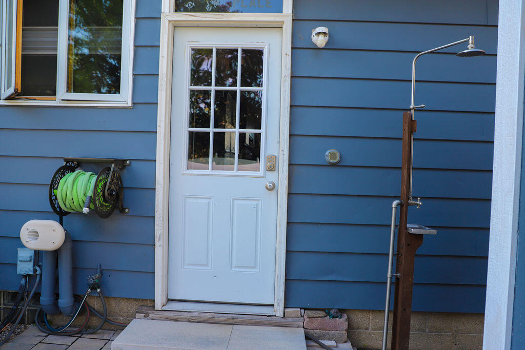 1407 Shore Drive Property Photo 48