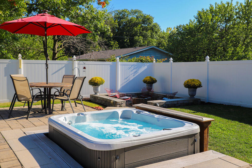 1407 Shore Drive Property Photo 54