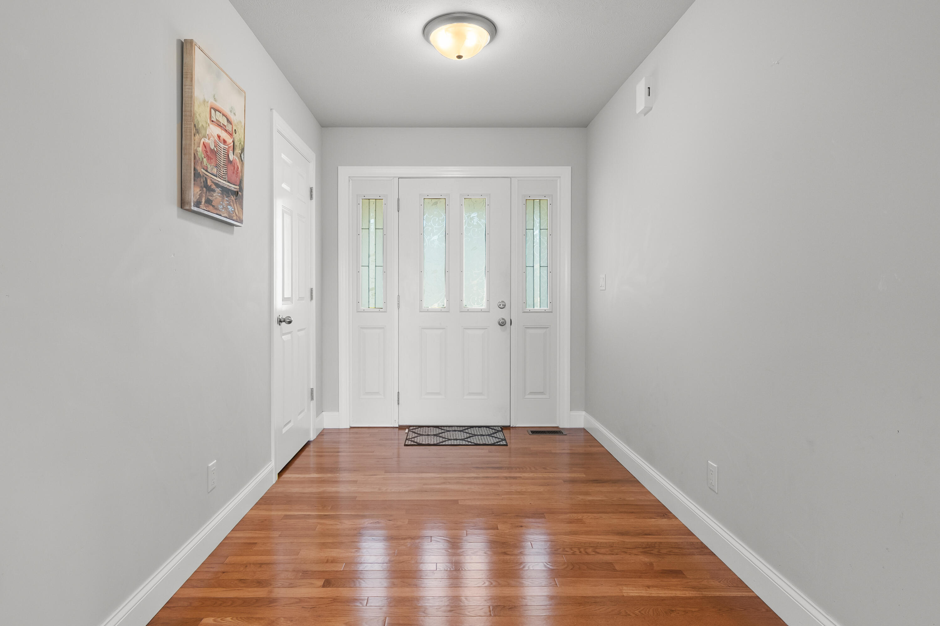 1720 Carlisle Drive Property Photo 6