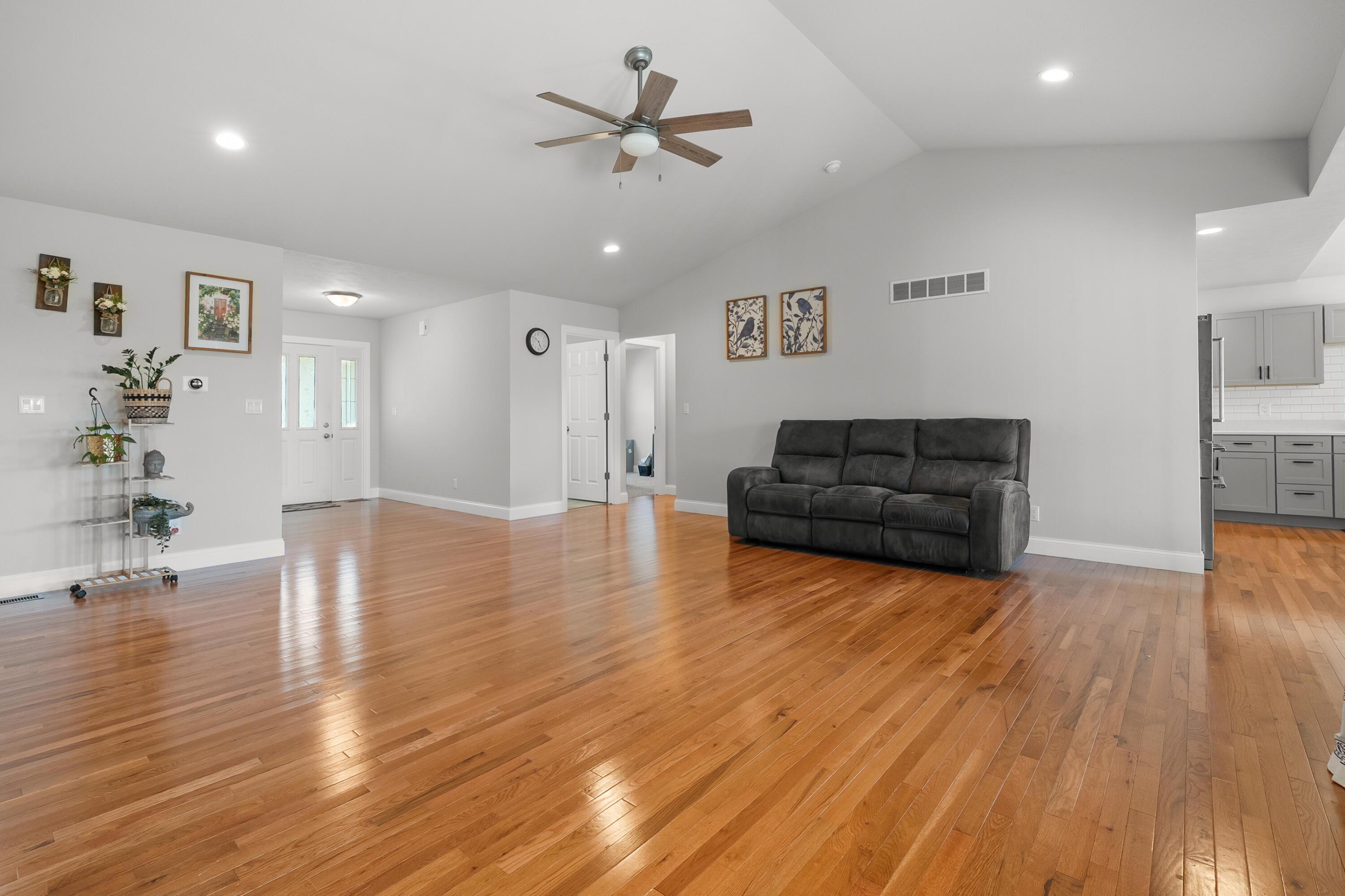 1720 Carlisle Drive Property Photo 12