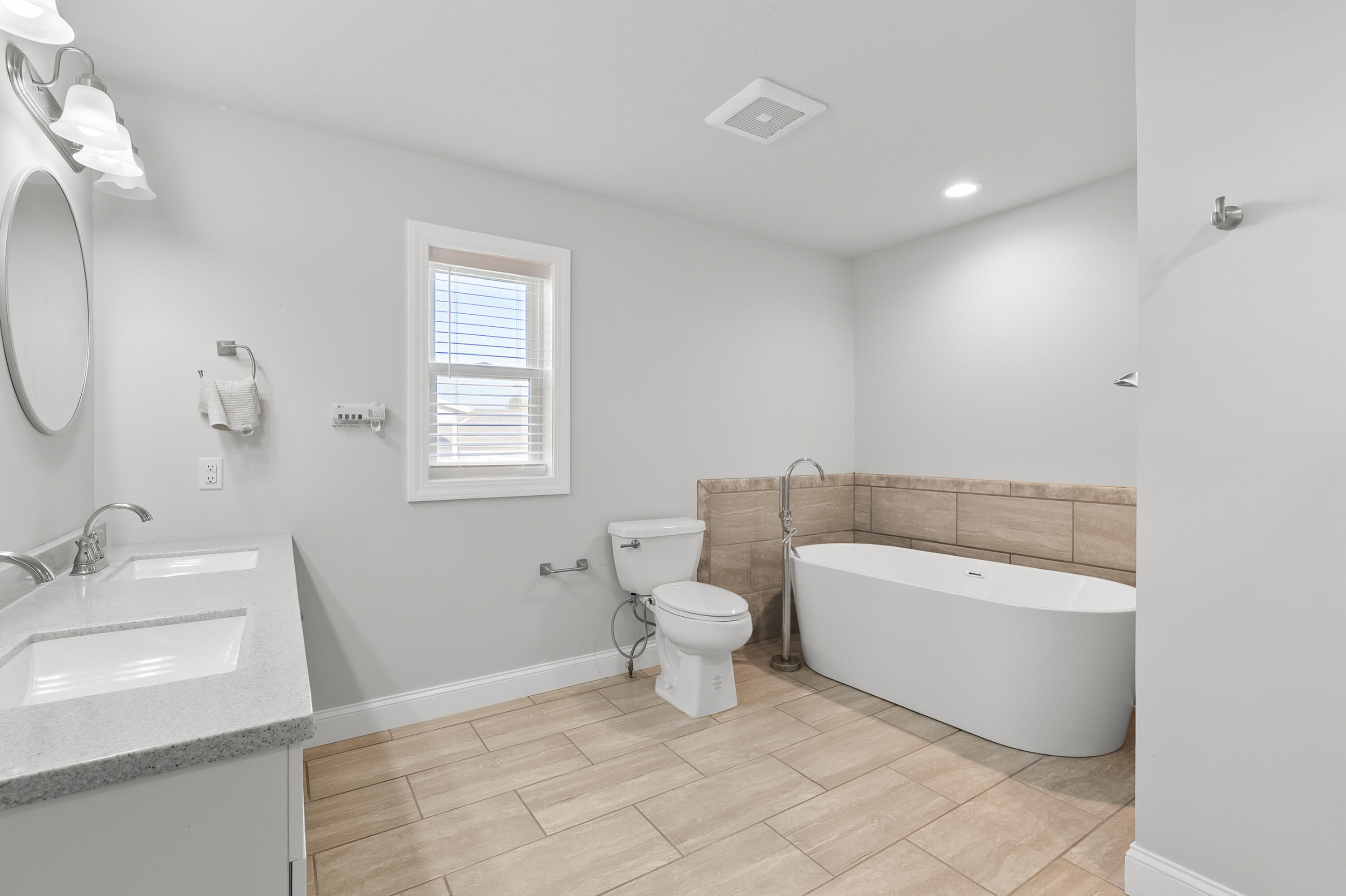 1720 Carlisle Drive Property Photo 25