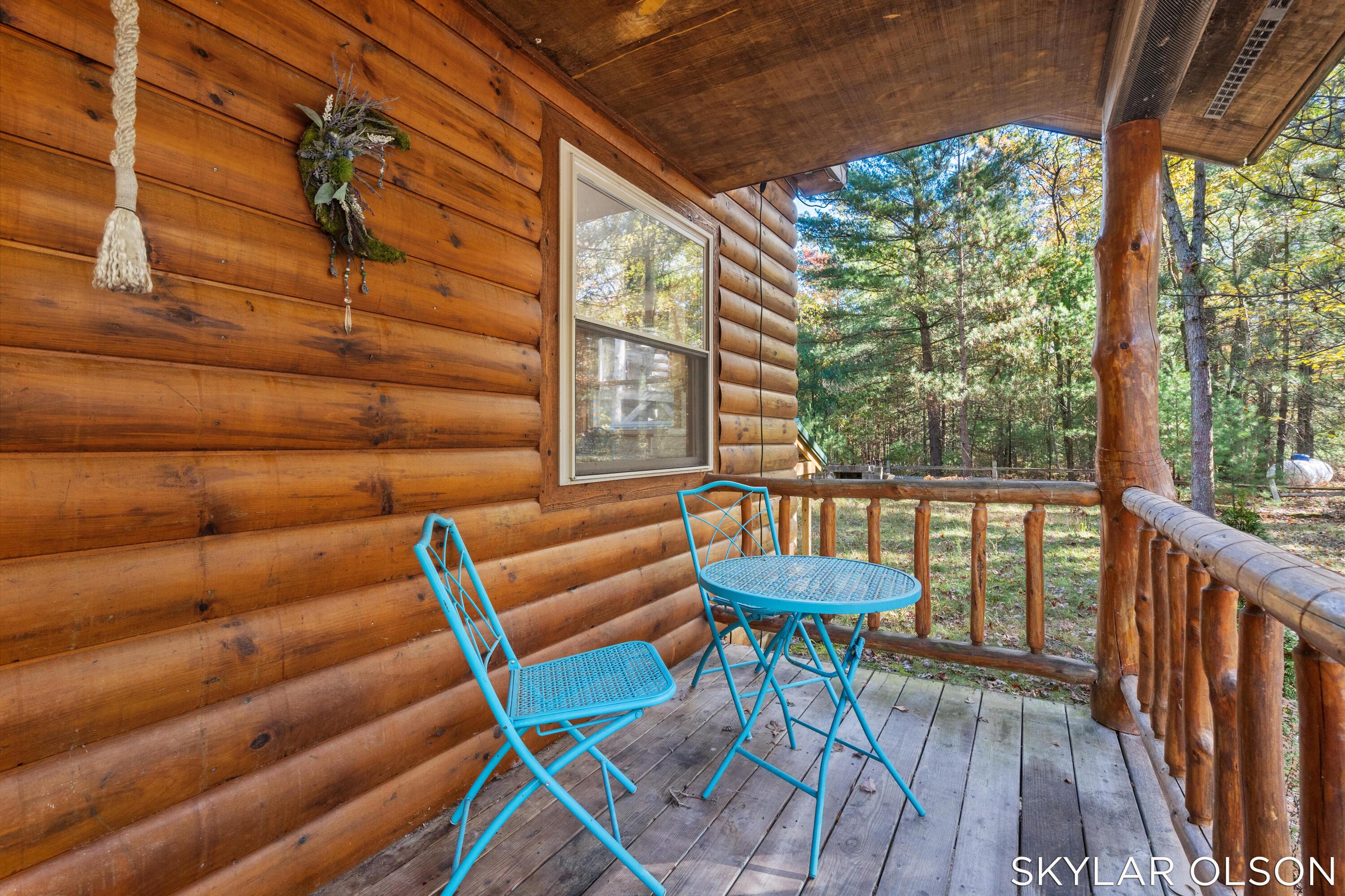 10711 N Tuttle Road Property Photo 6