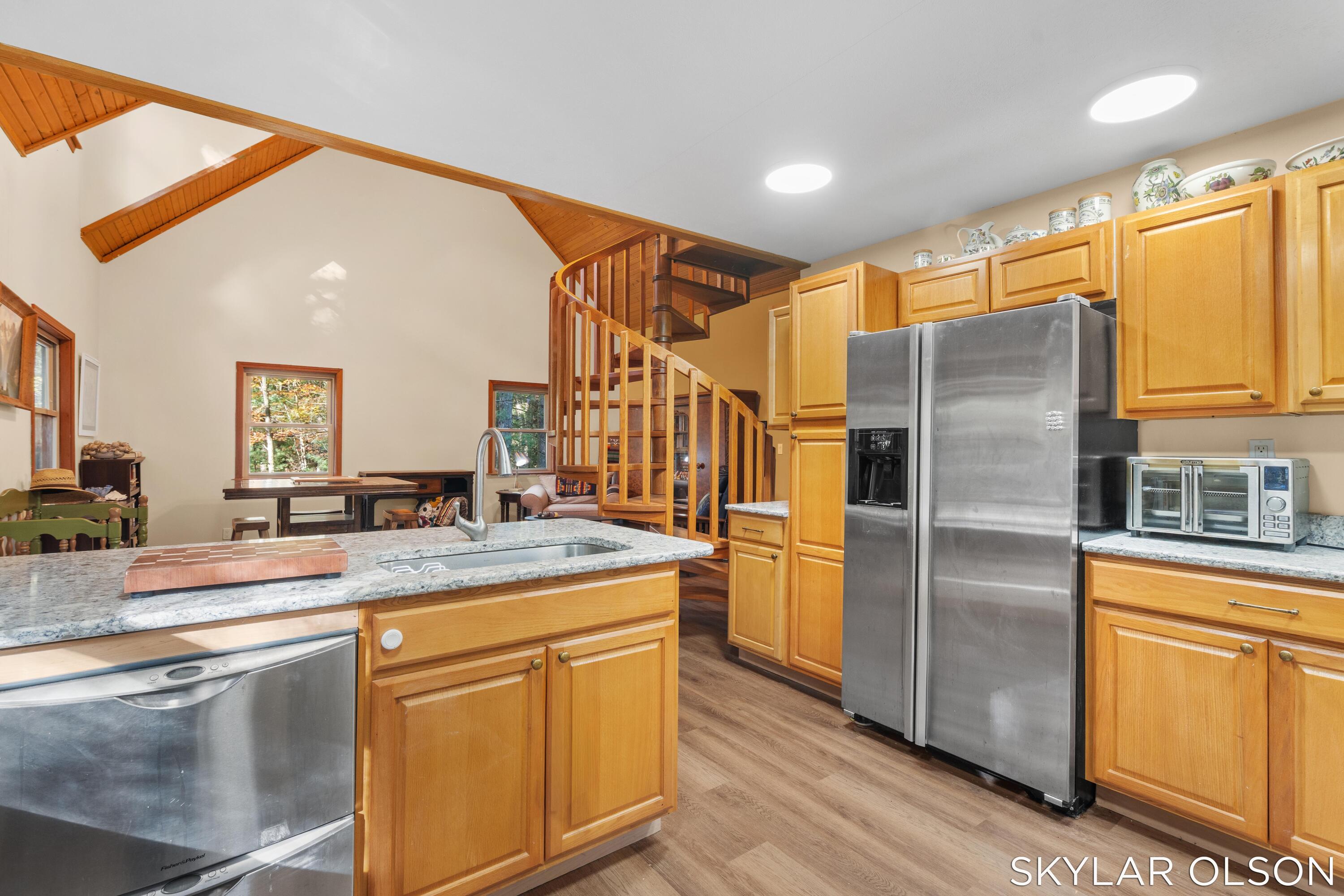 10711 N Tuttle Road Property Photo 12