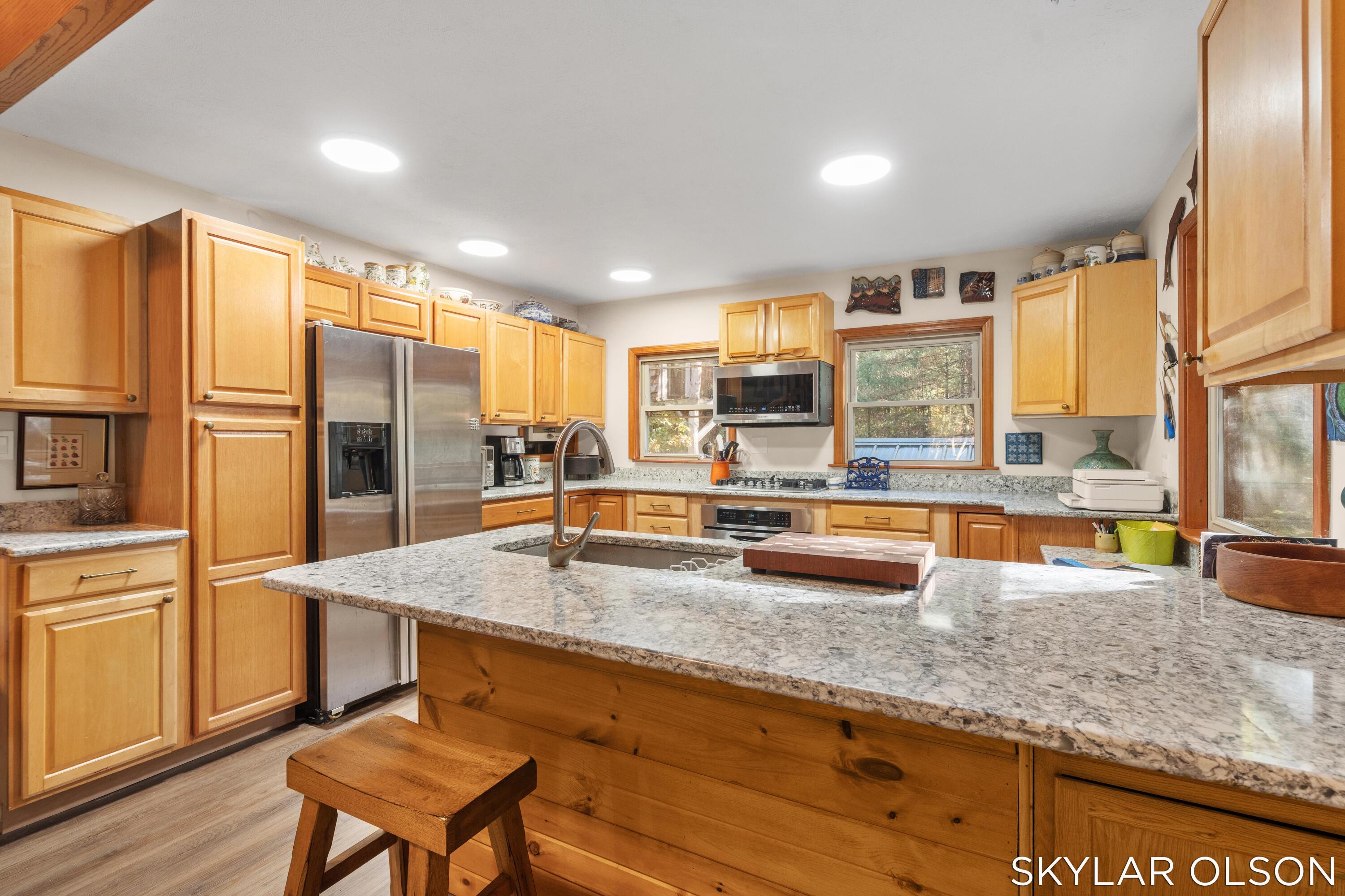10711 N Tuttle Road Property Photo 15