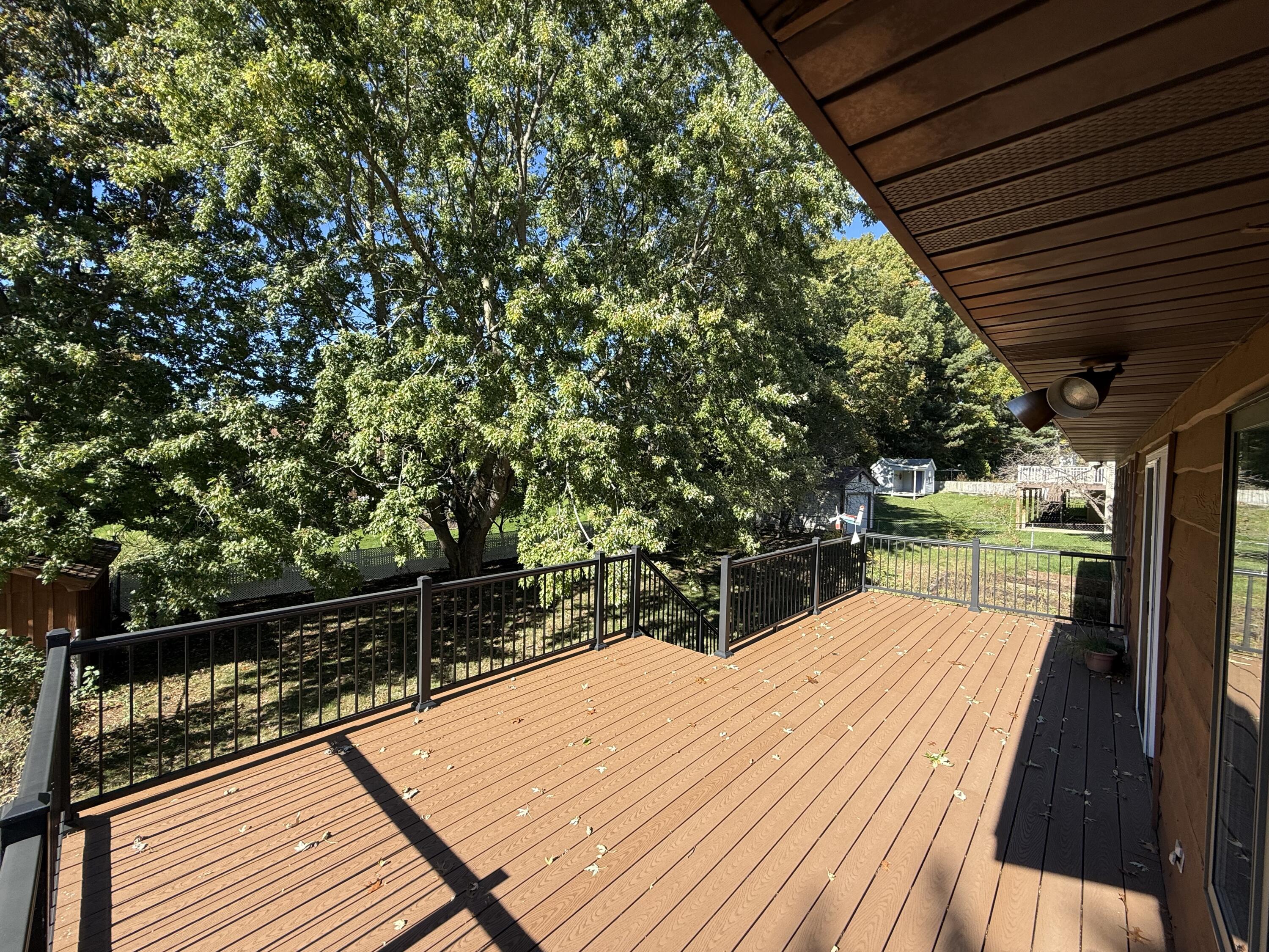 14875 152nd Avenue Property Photo 4