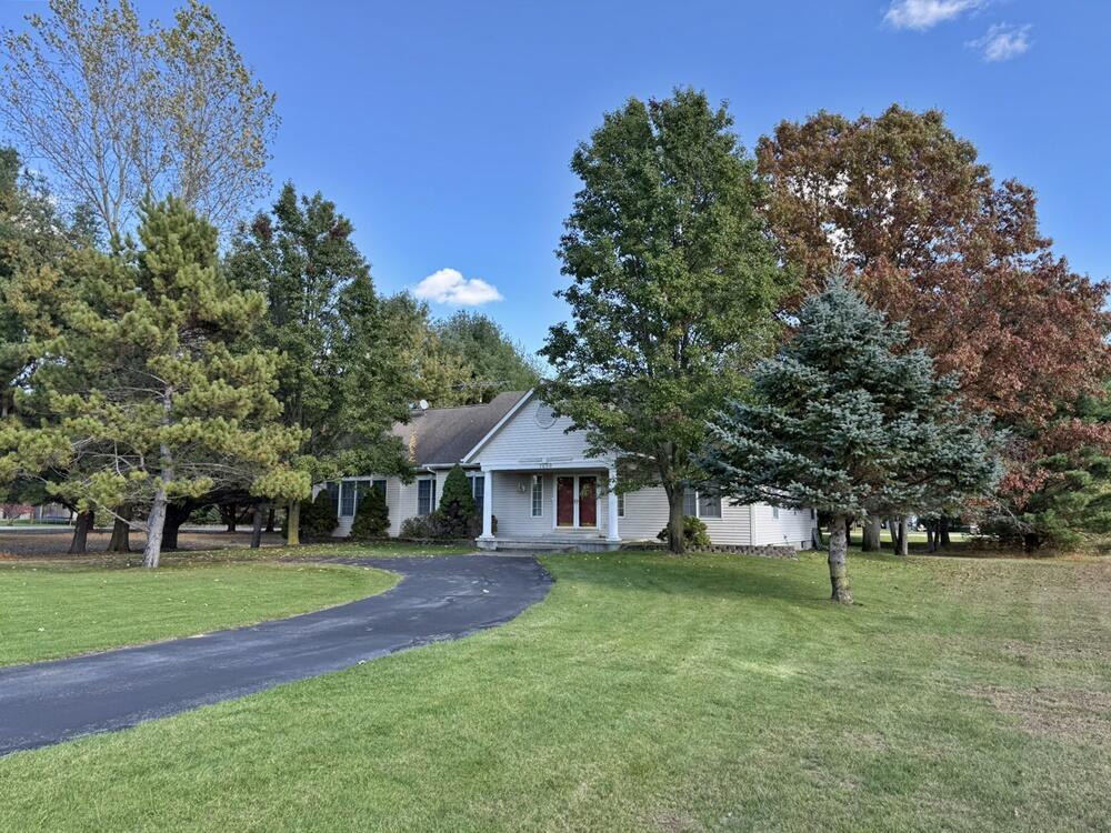 7600 Ryans Run Property Photo 18