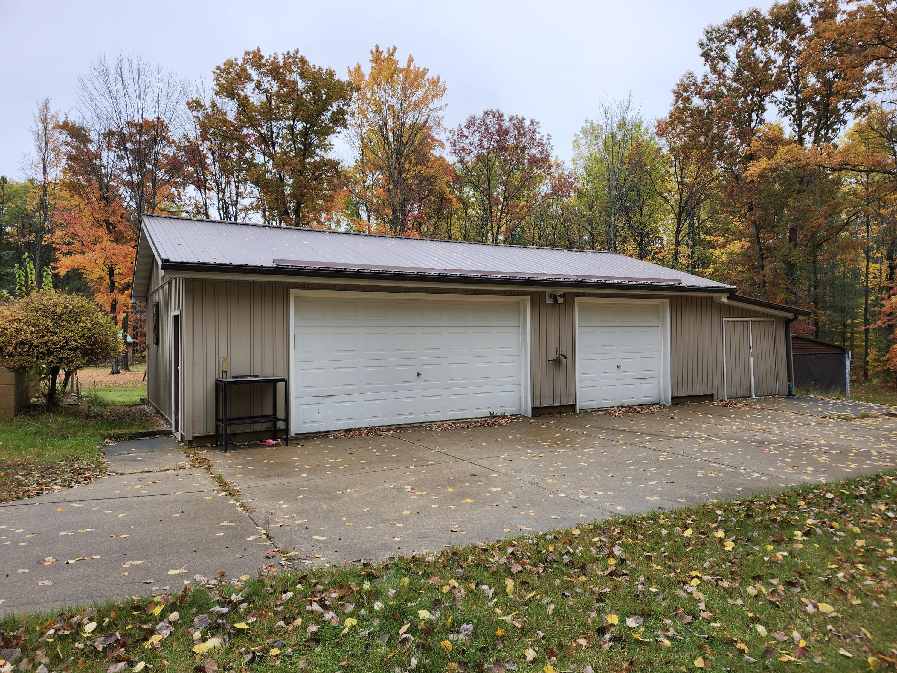 108 Deerwood Court Property Photo 34