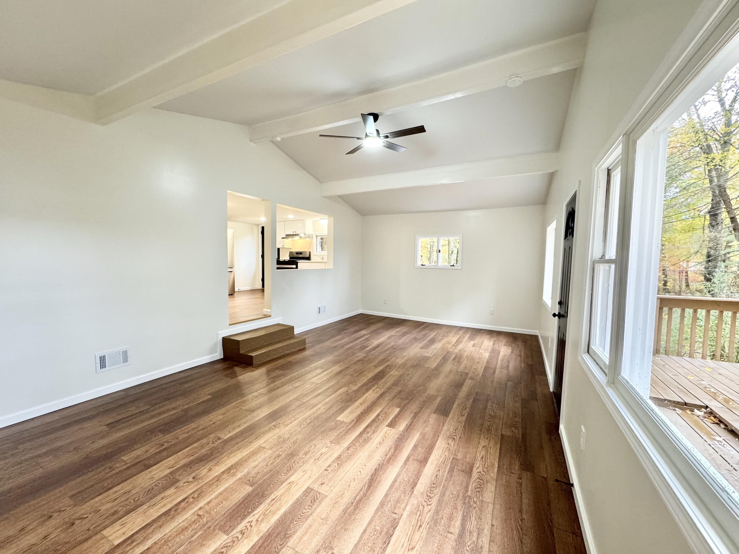 17692 Lake Drive Property Photo 12