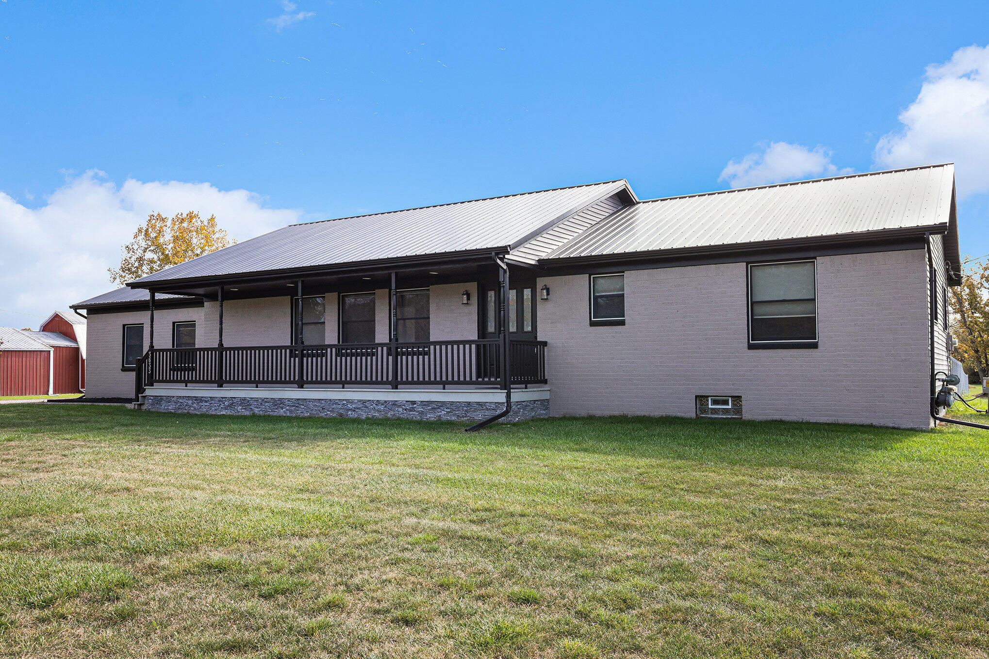 3633 Rattle Run Road Property Photo 1