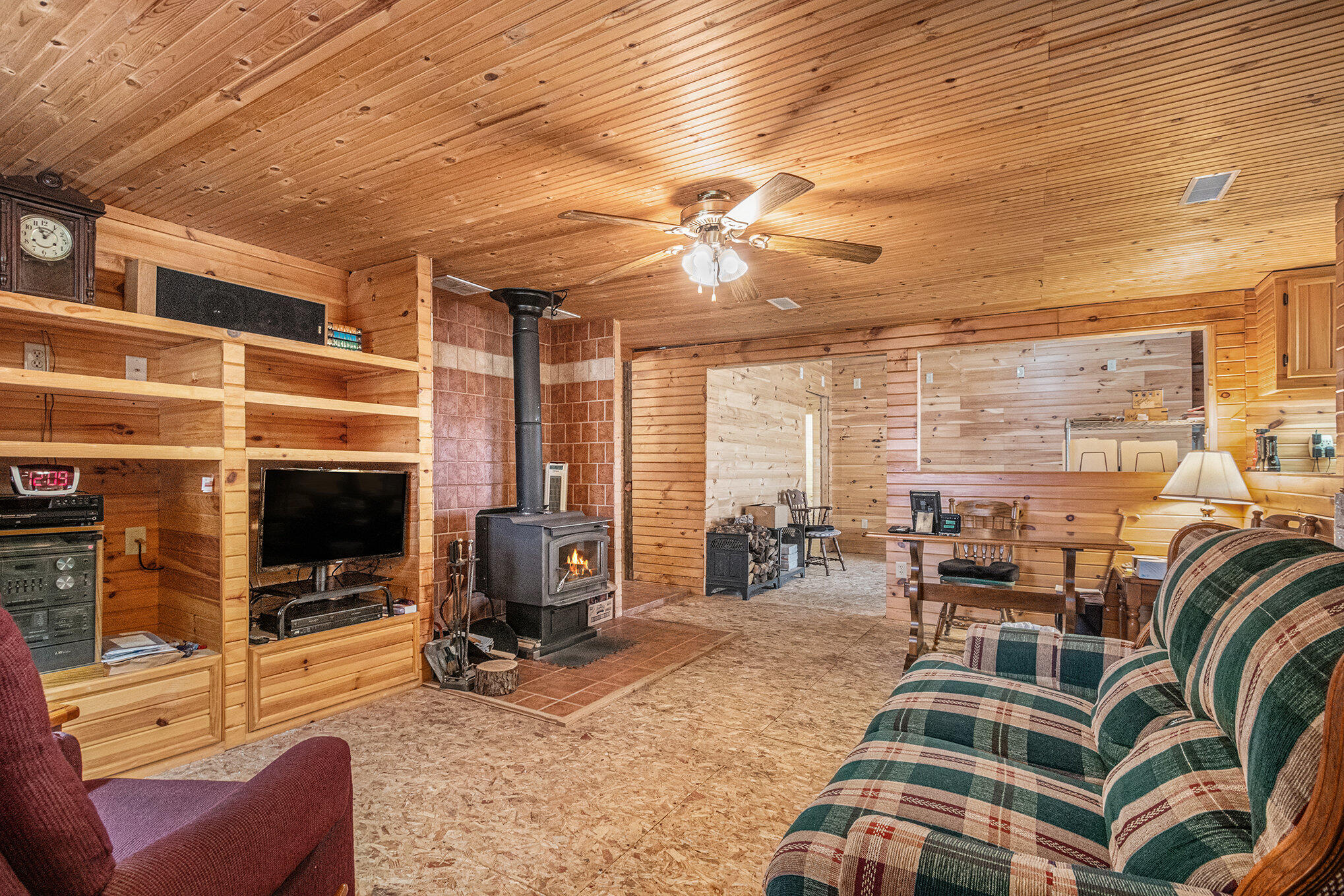 53027 Twin Lakes Road Property Photo 7