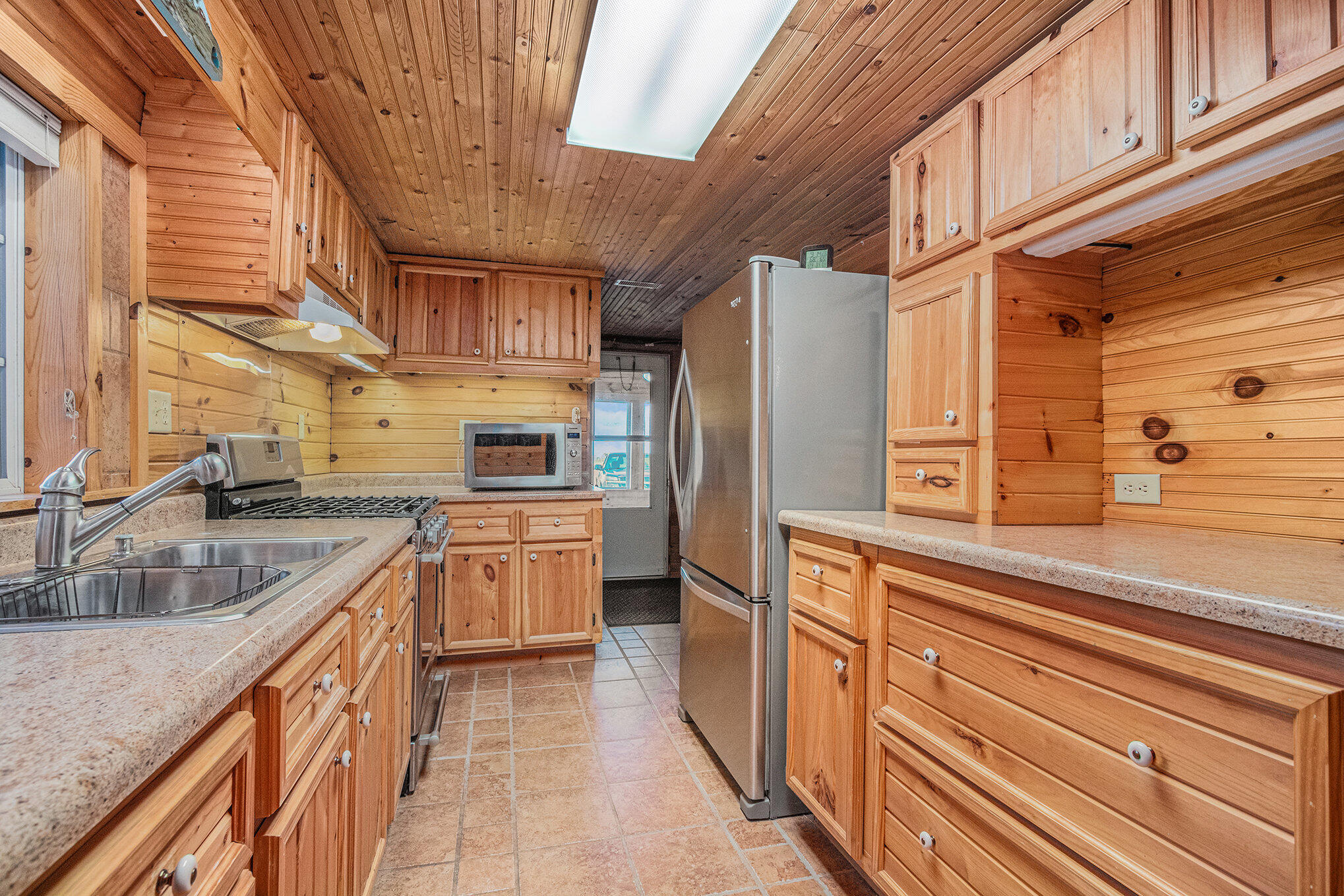 53027 Twin Lakes Road Property Photo 12