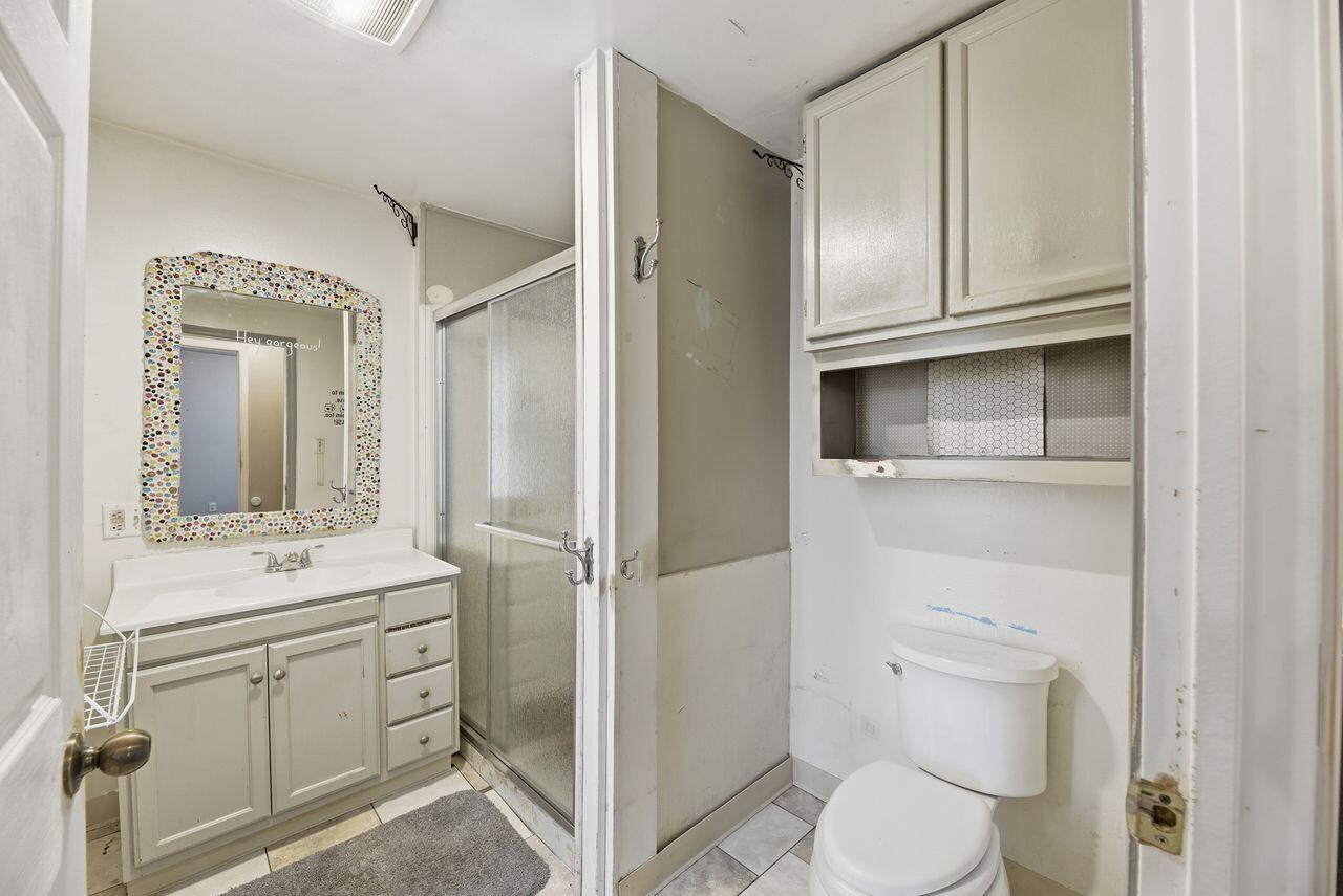 9936 E Wilson Road Property Photo 17
