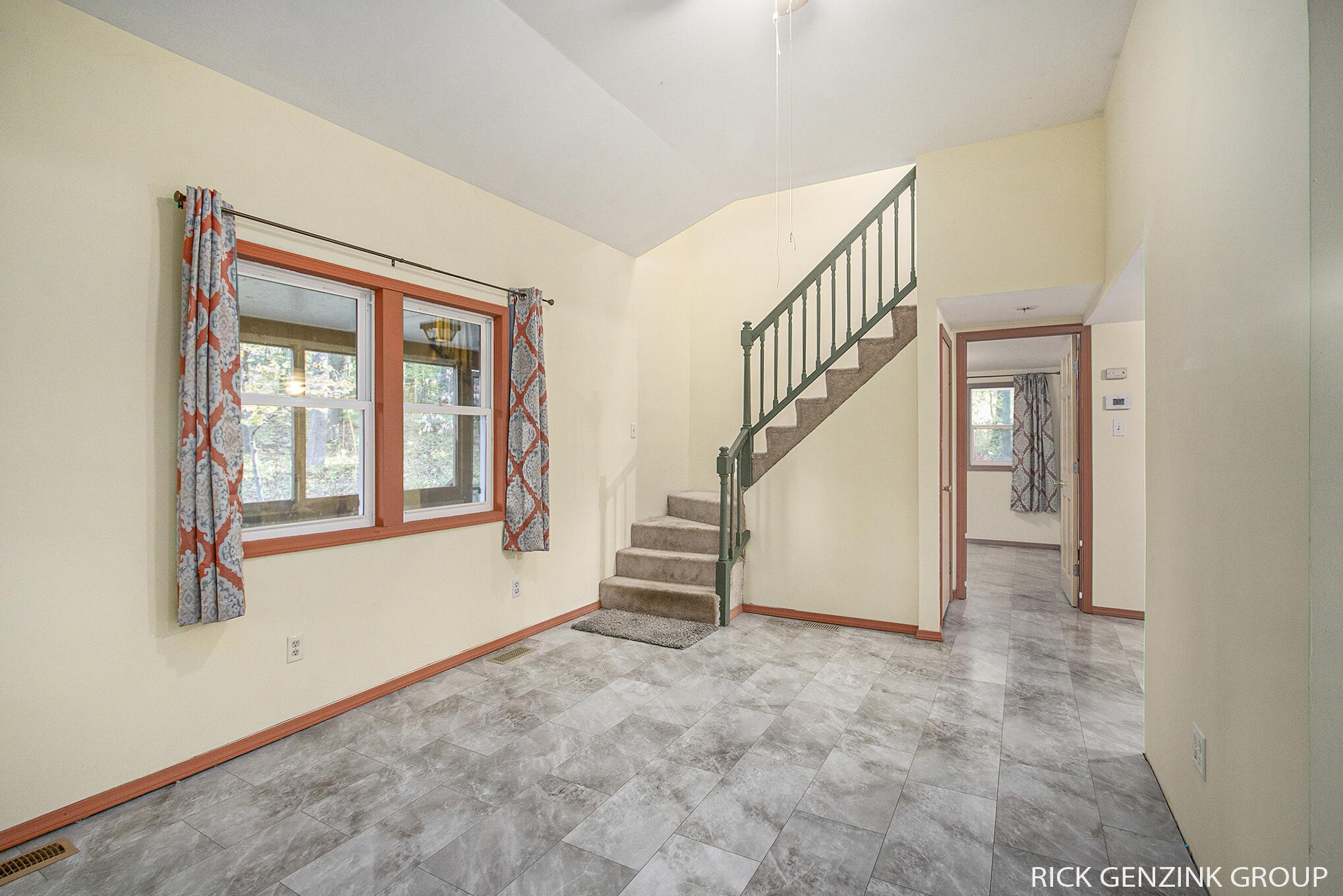955 54th Street Property Photo 5