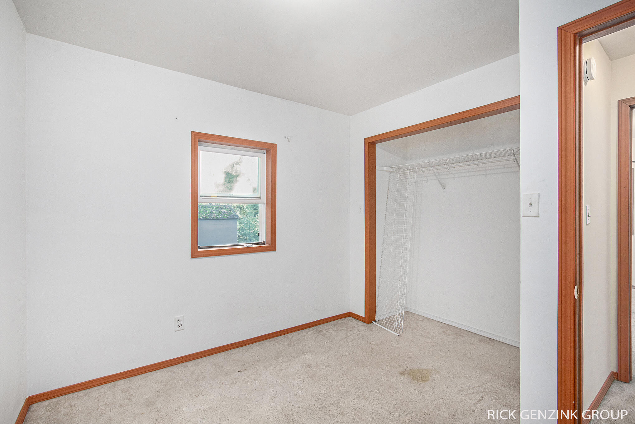 955 54th Street Property Photo 14