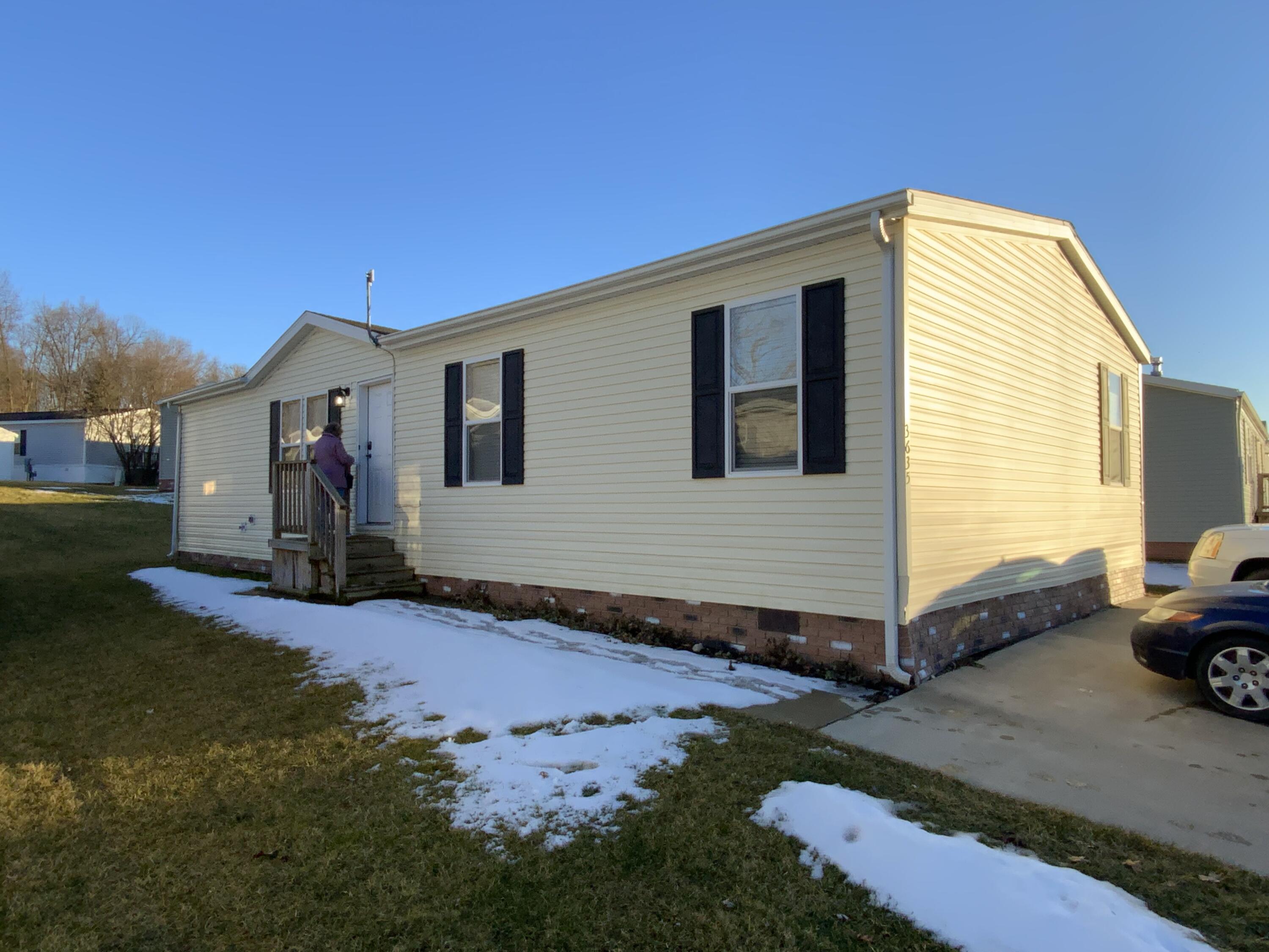 3635 Hawthorn Drive Property Photo 1