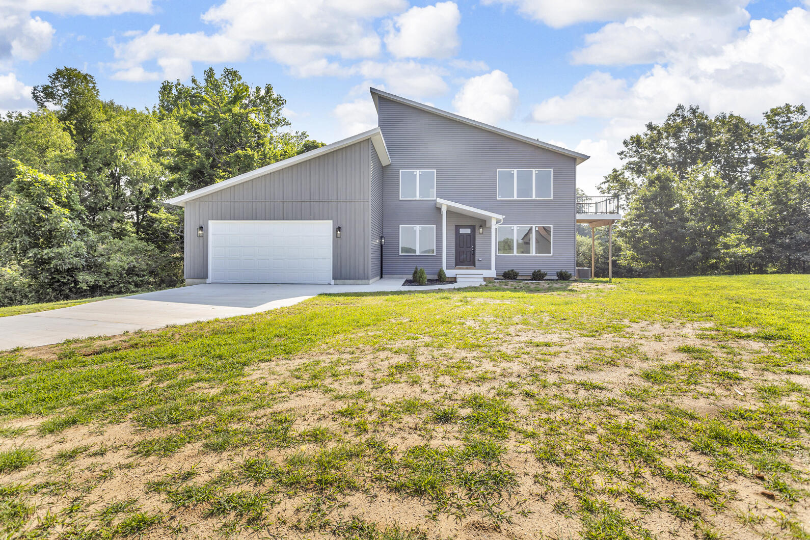 6835 S Price Lake Drive Property Photo 1