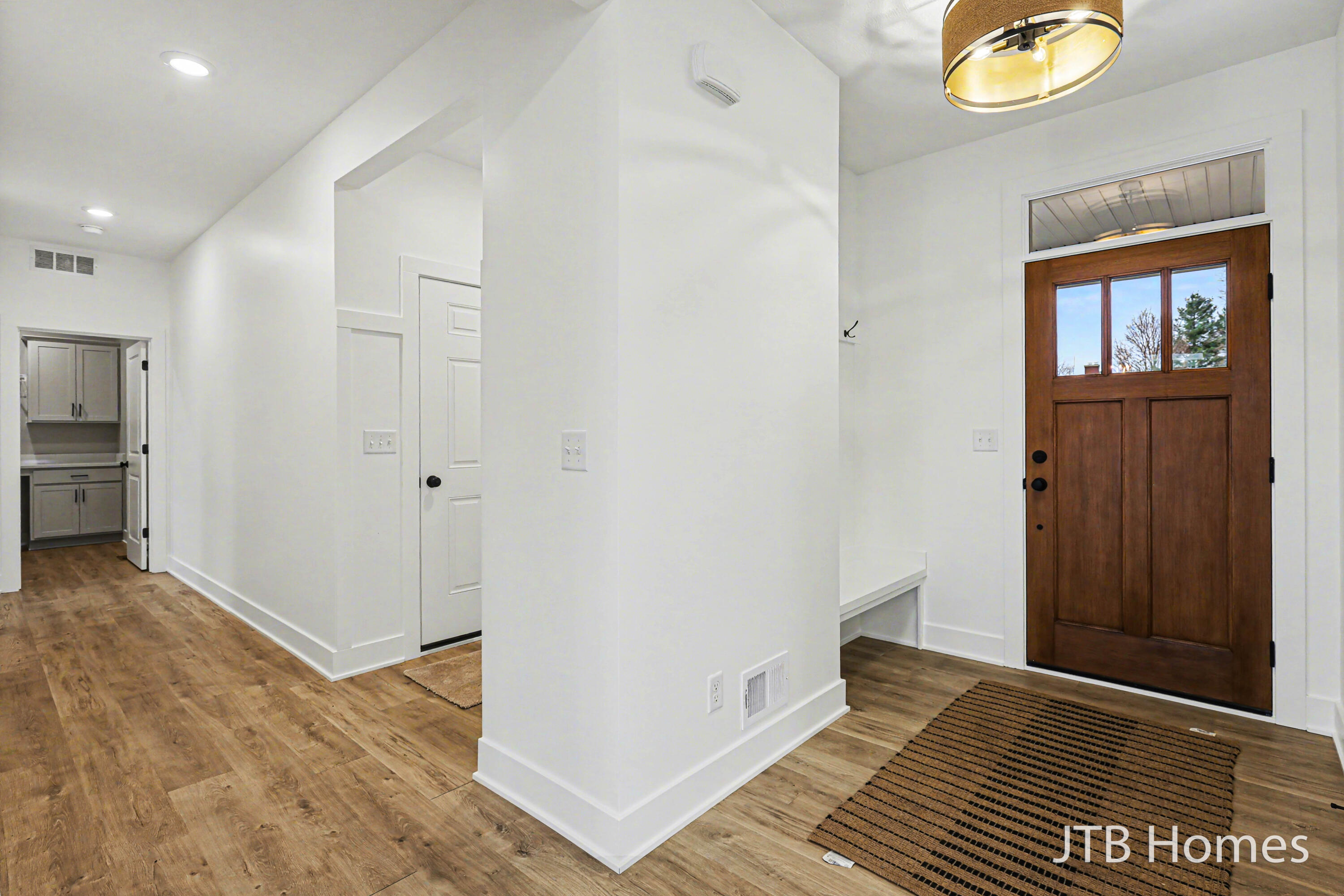 3563 Conrail Drive Property Photo 14