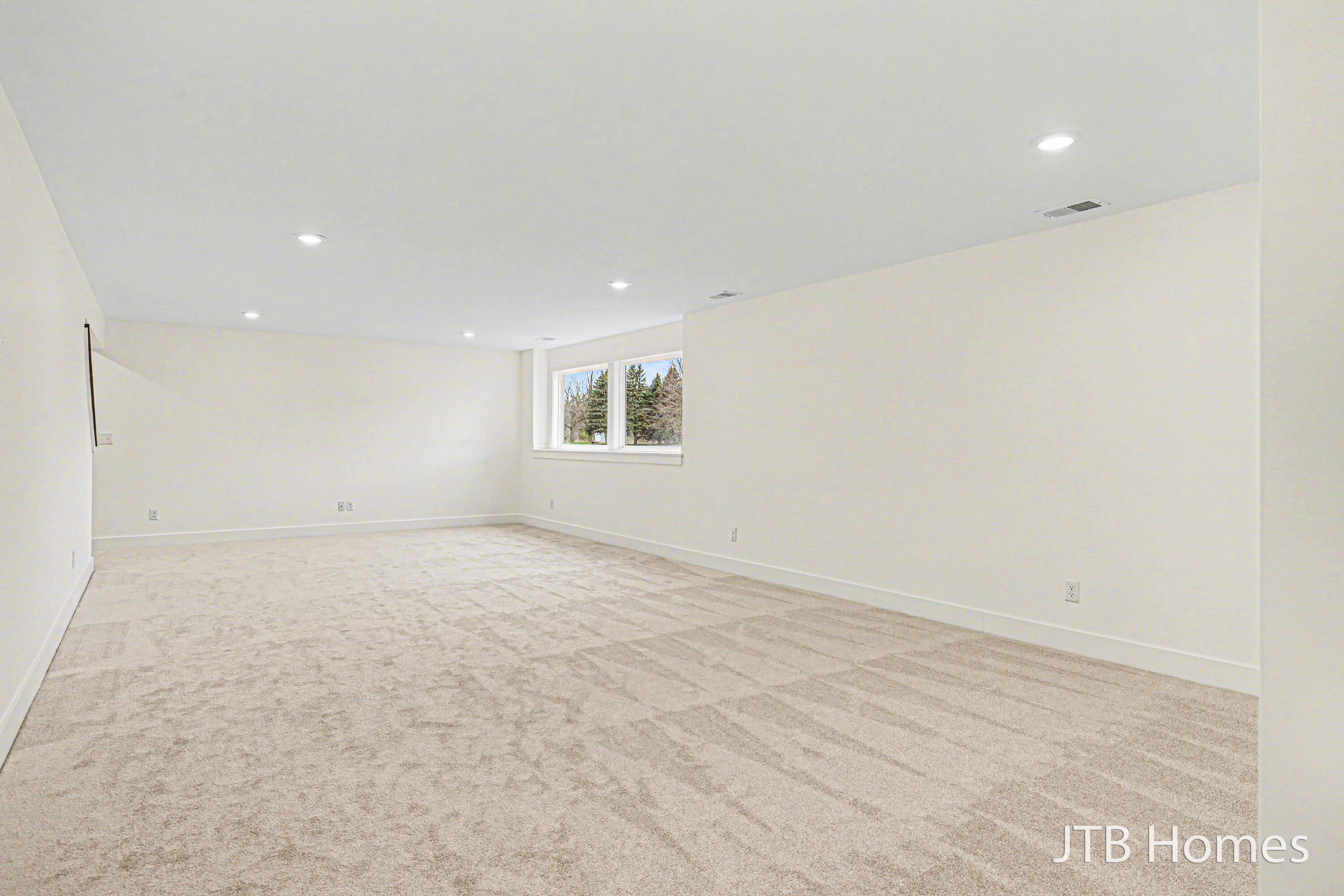 3563 Conrail Drive Property Photo 24