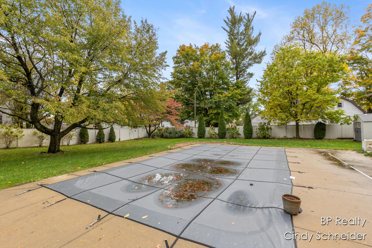 282 N Centre Street Property Photo 37