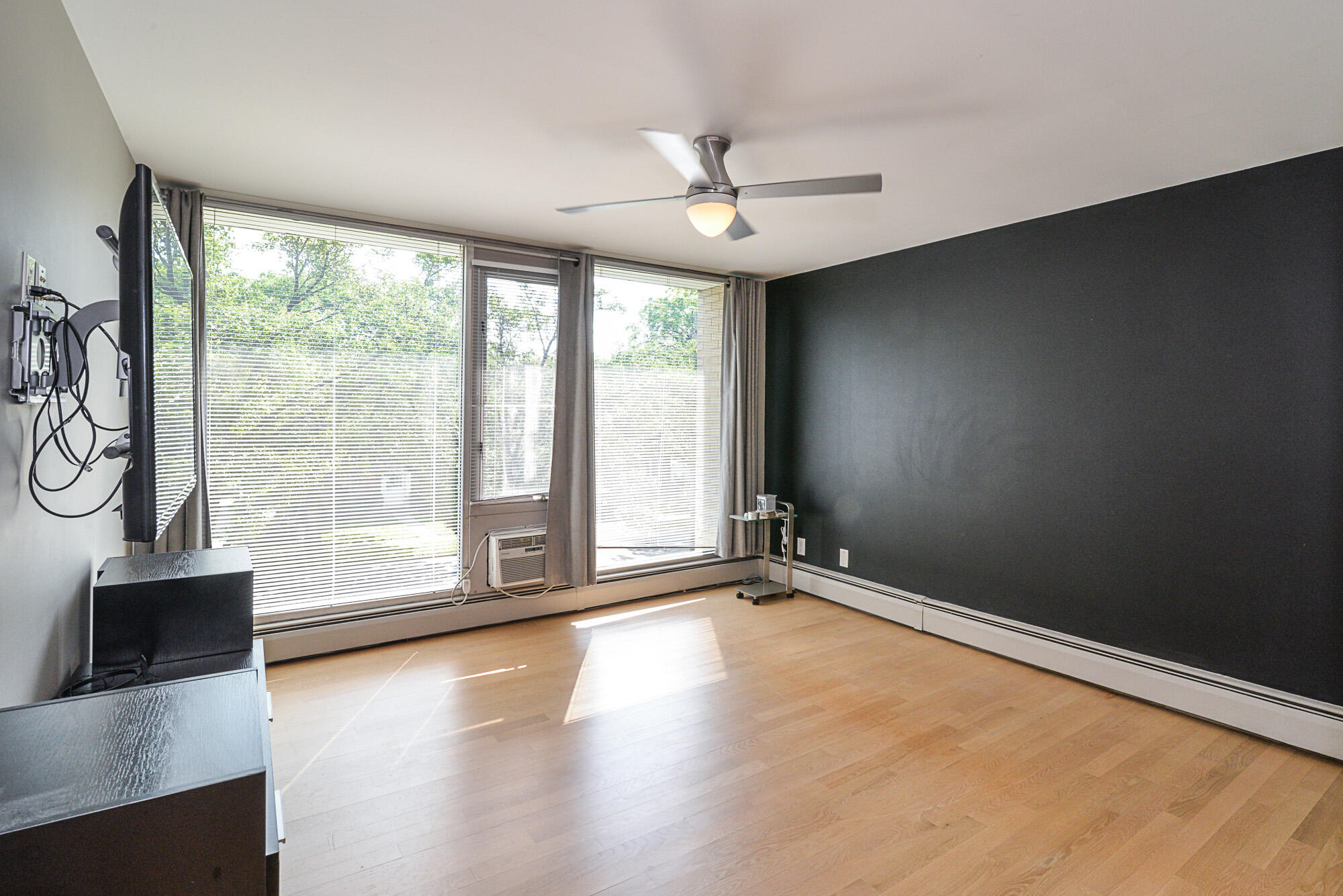 1531 Packard, 15 Property Photo 2