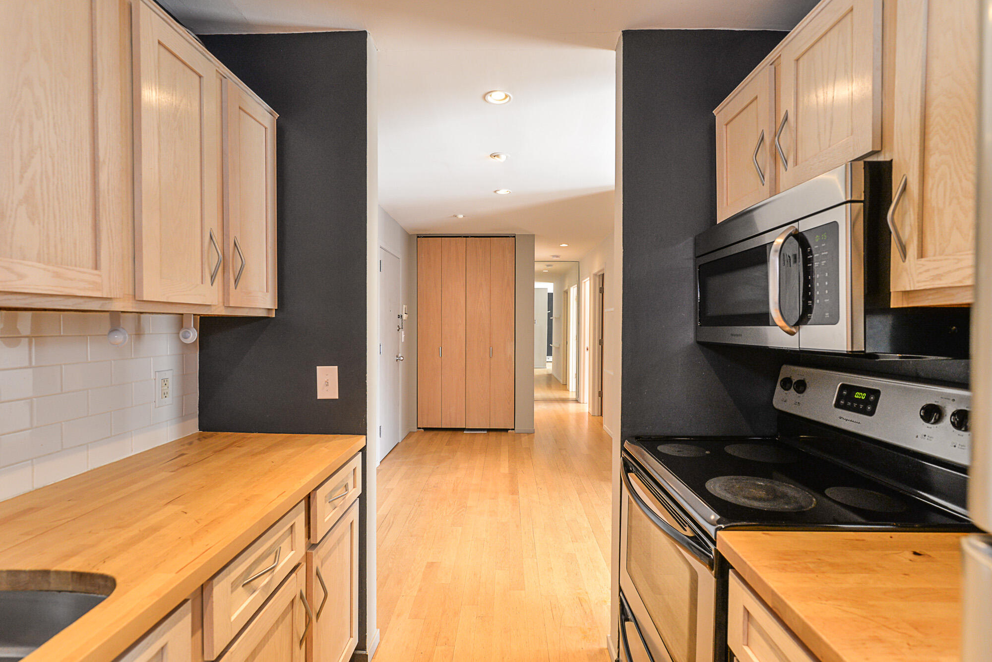 1531 Packard, 15 Property Photo 9