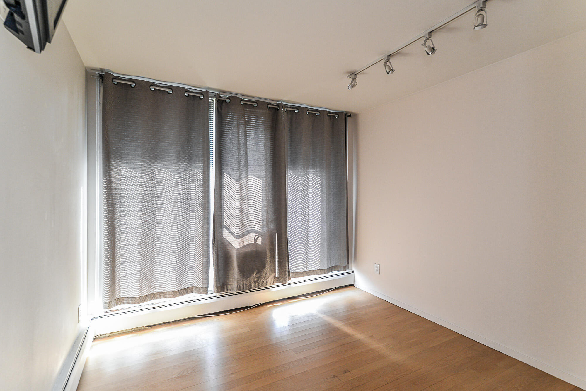 1531 Packard, 15 Property Photo 14