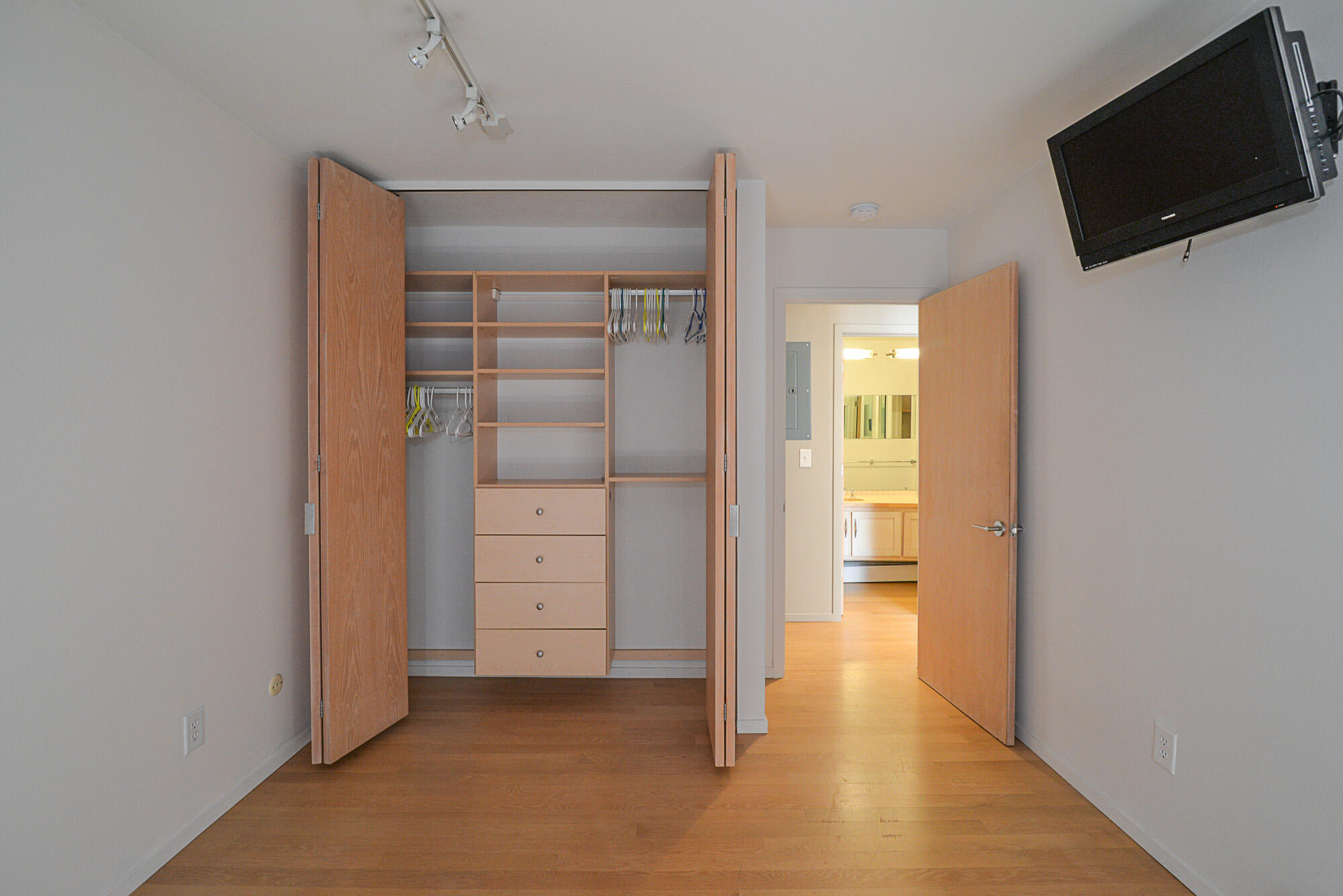 1531 Packard, 15 Property Photo 15