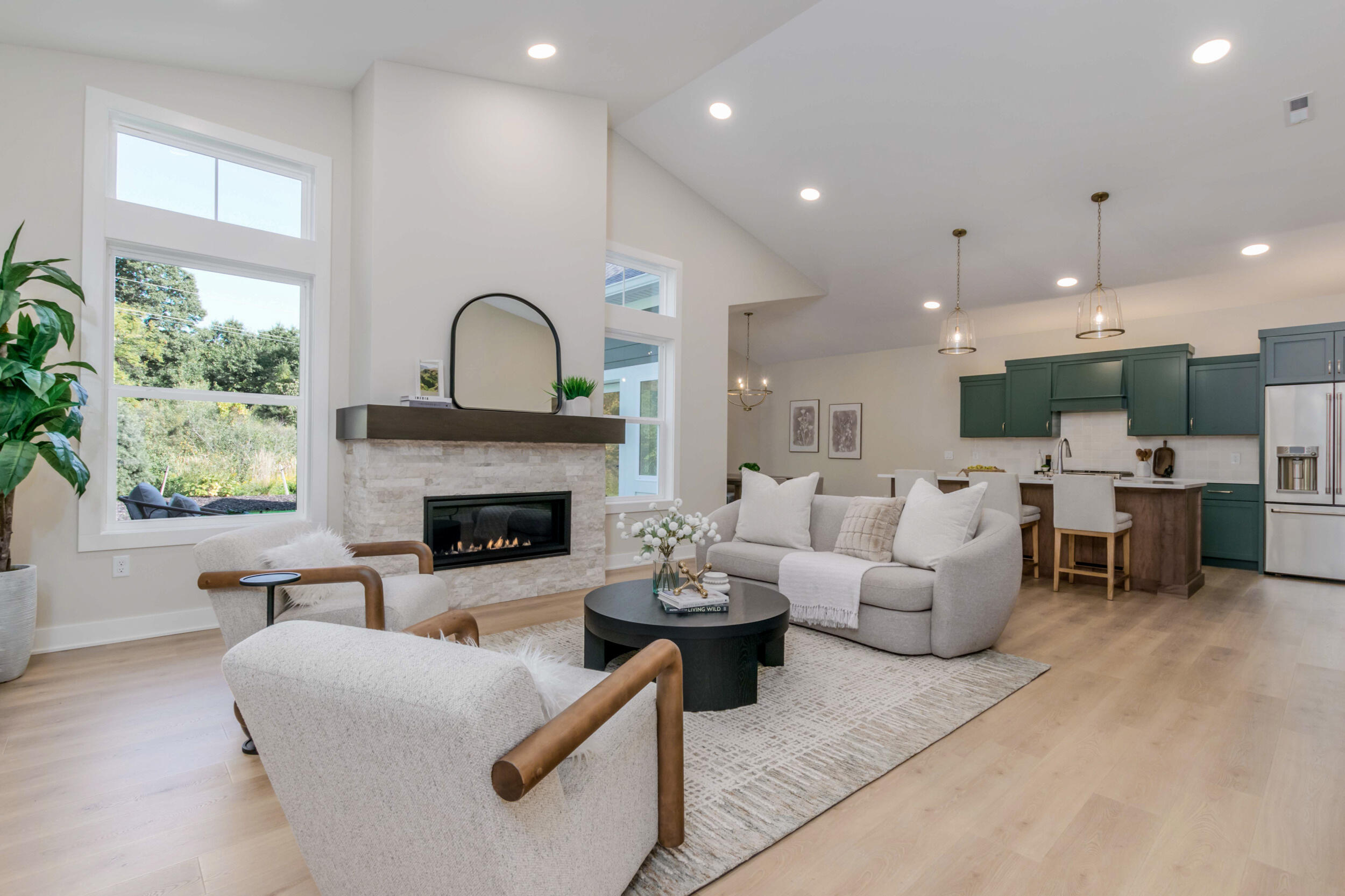 4708 Knapp Bluff Drive Ne Property Photo 5