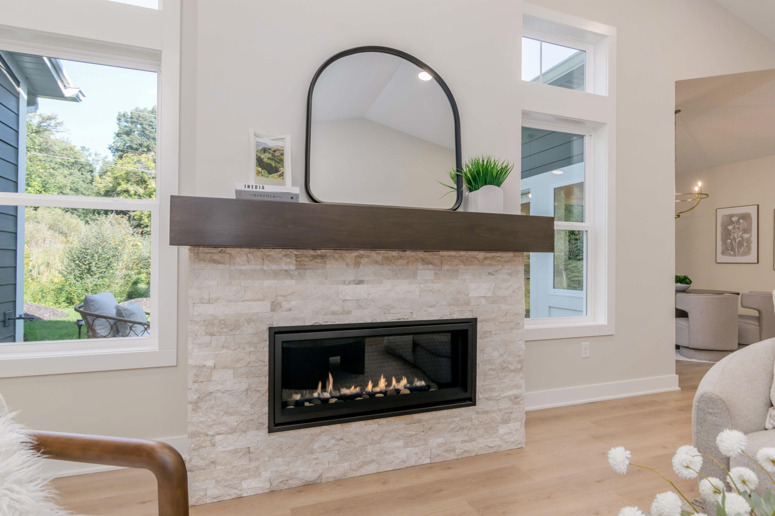 4708 Knapp Bluff Drive Ne Property Photo 6